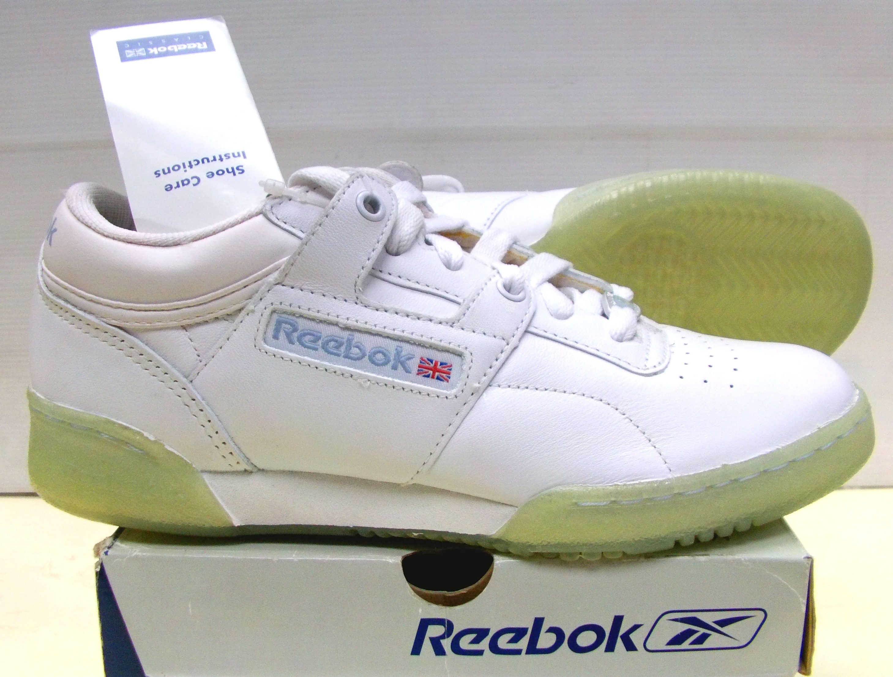 Reebok shoes Work out Low Ice SE INTL Size UK 4.5 Eur 37.5 Product : 2-140860