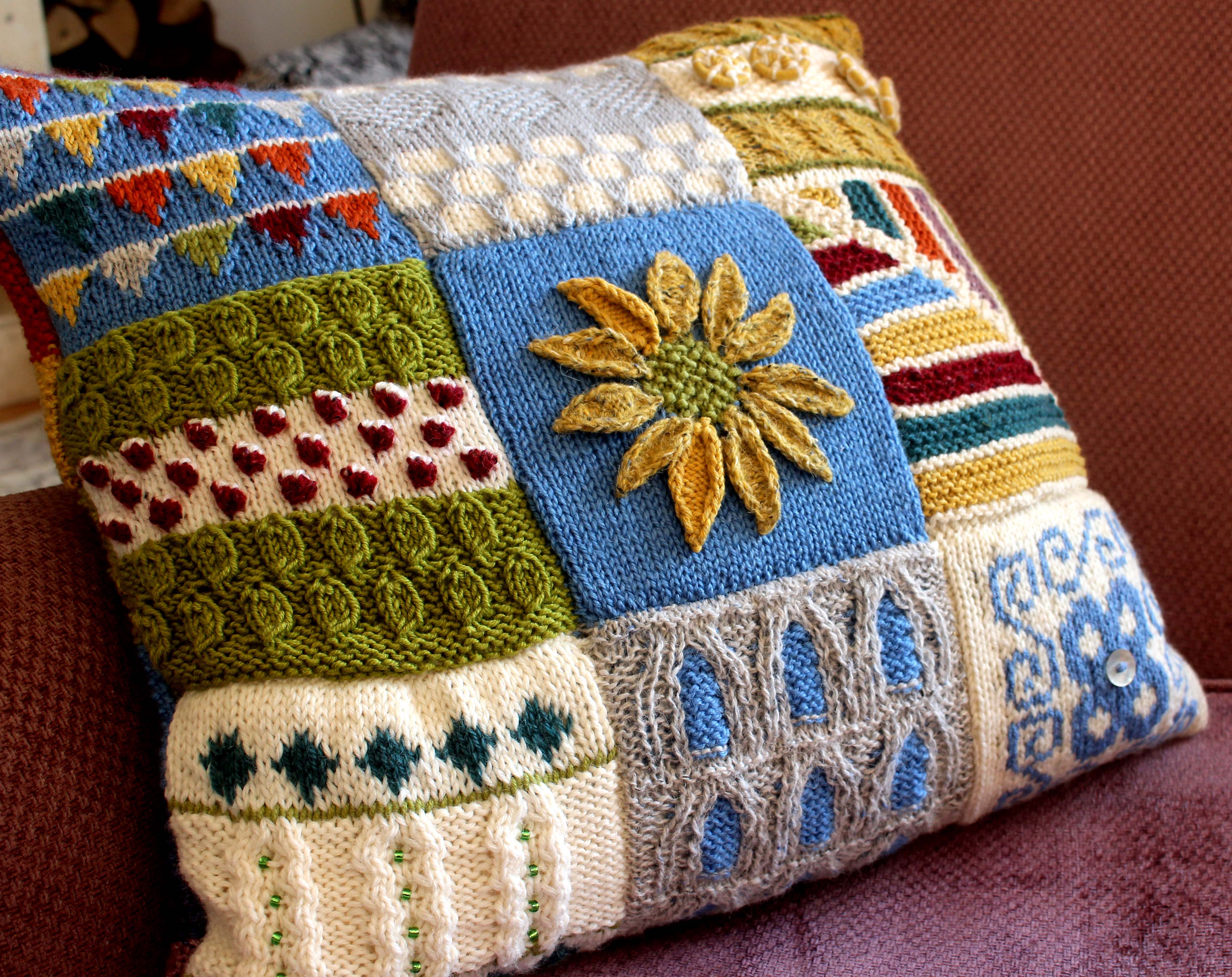 Free Knitting Pattern Patchwork cushion cover
