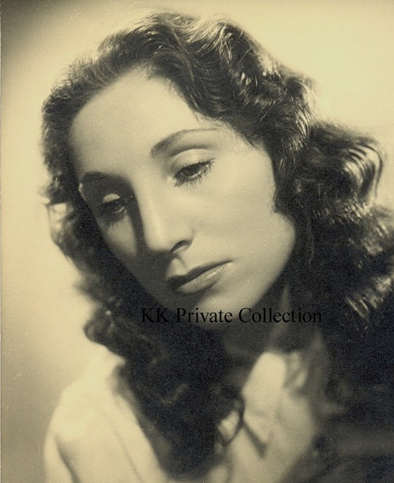 Katherine Kath Paris 1944