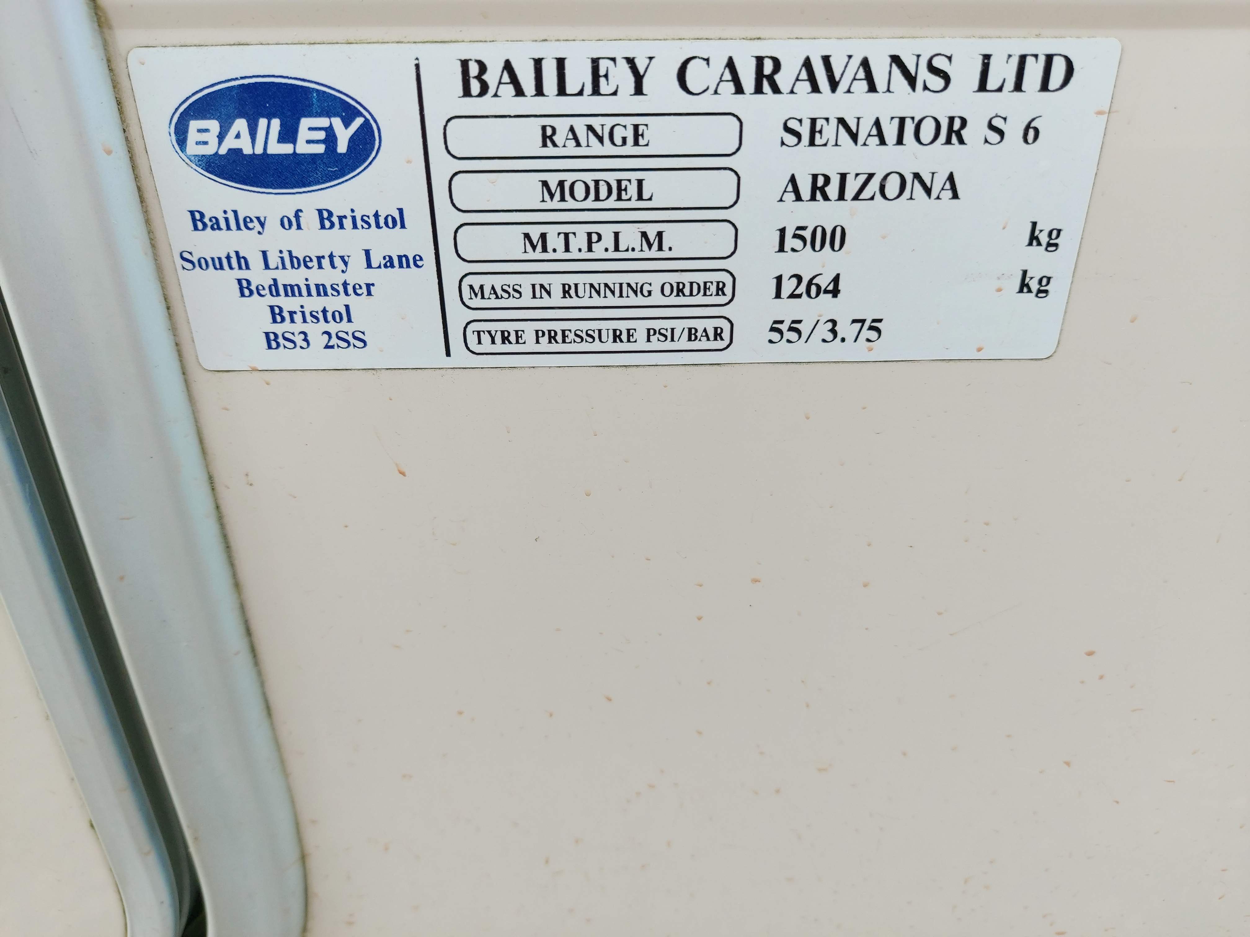 2008 Bailey Senator Arizona 4 Berth Side Dinette End Washroom Caravan with Motor Mover