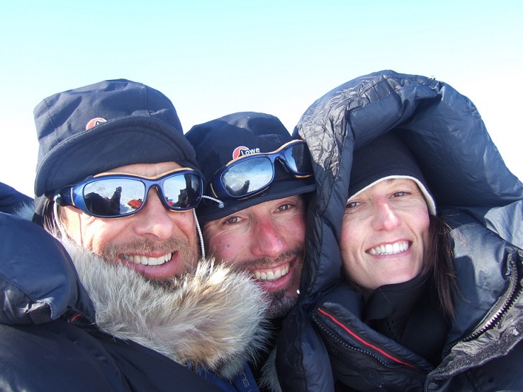 Picture from left to right: Jo, Kev & Claire celebrating at the Magnetic North Pole, we’ve made it