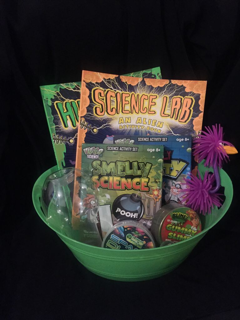 Mega Toy Bucket Science Fun