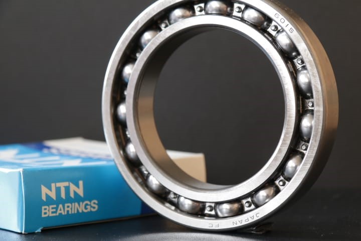 NTN ball bearing next to packaging