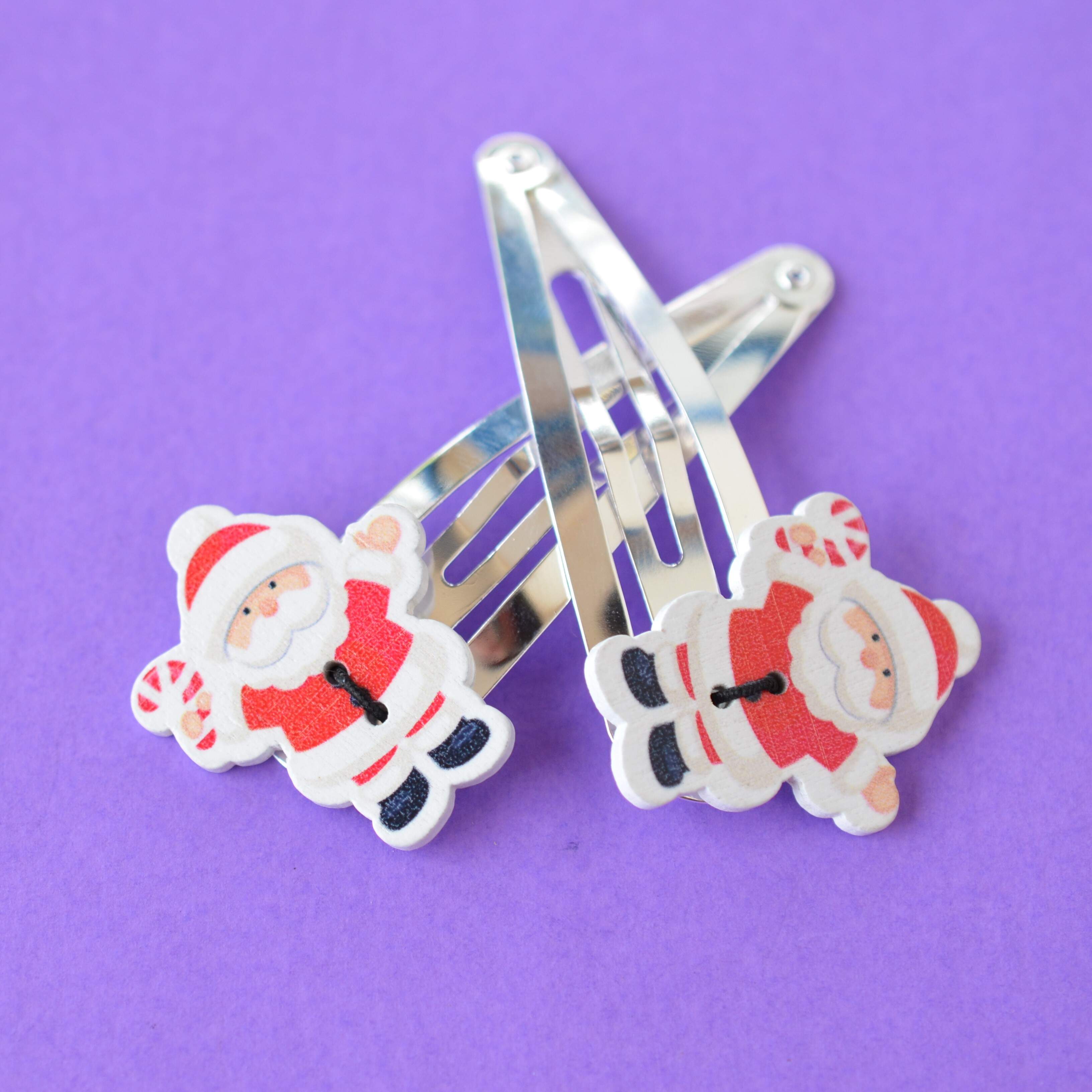 Father Christmas Santa shaped Wooden Jumbo Button Hair Clips
