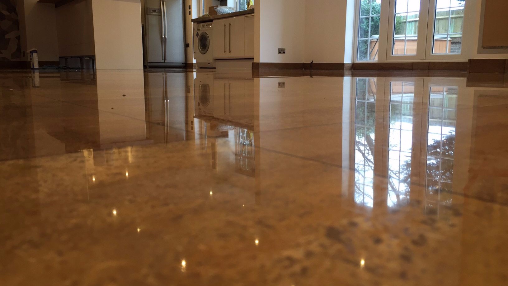 travertine-floor-restoration-polishing