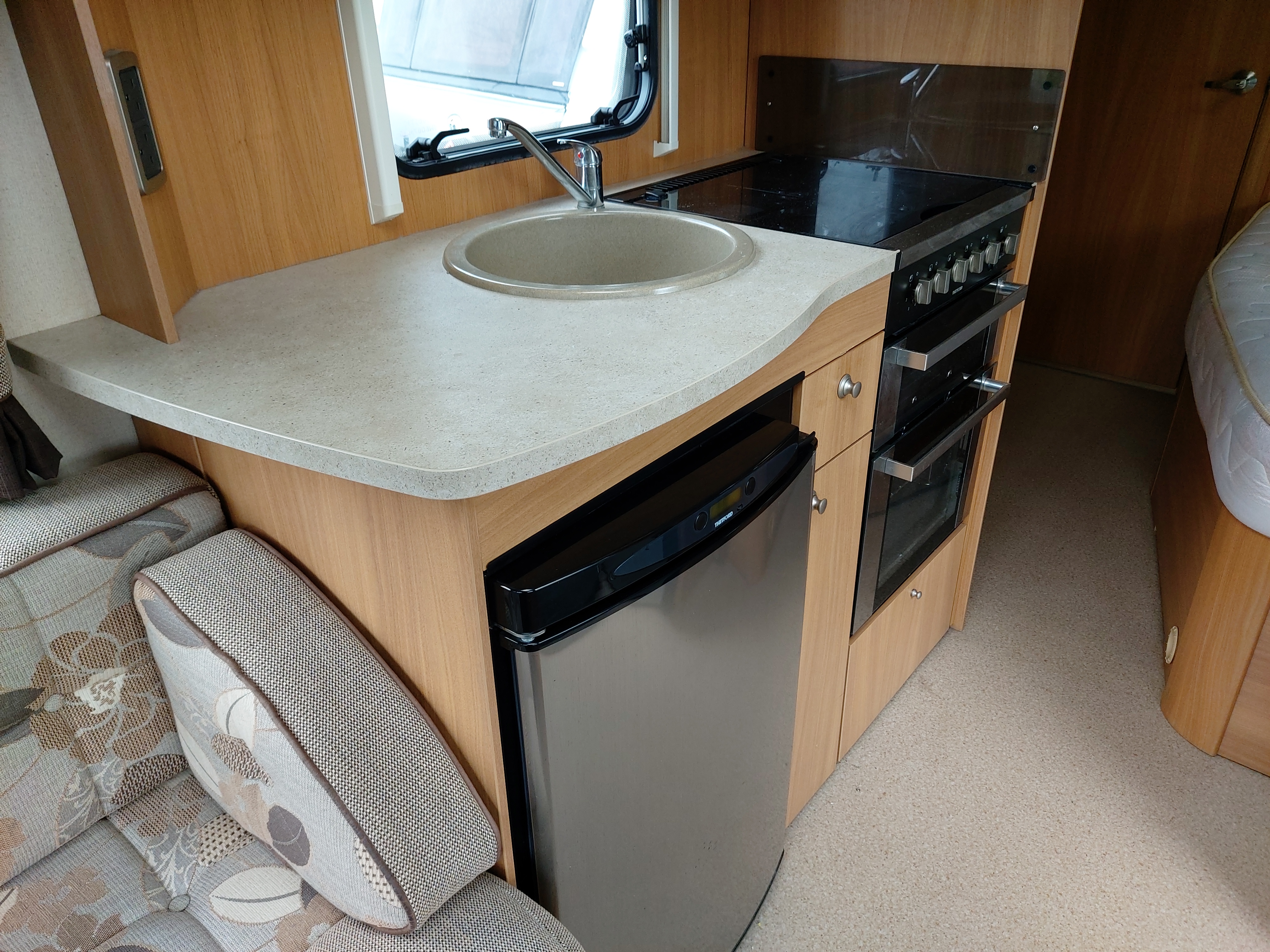 2011 Swift Freestyle 550 Fixed Bed End Washroom Caravan