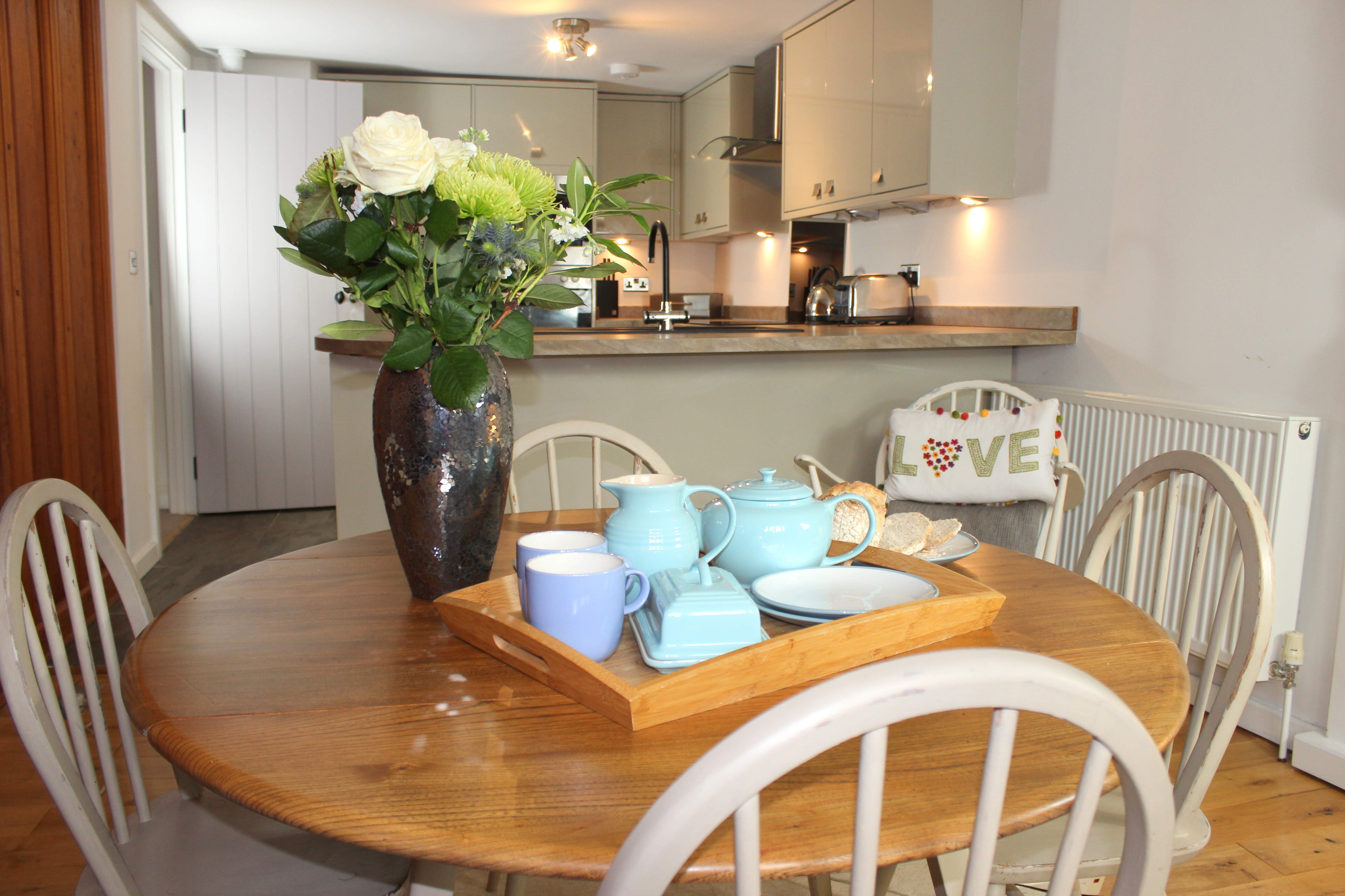 Holiday Apartments in Dartmouth with Ways Away Merchant's Rise. Sleeps 5