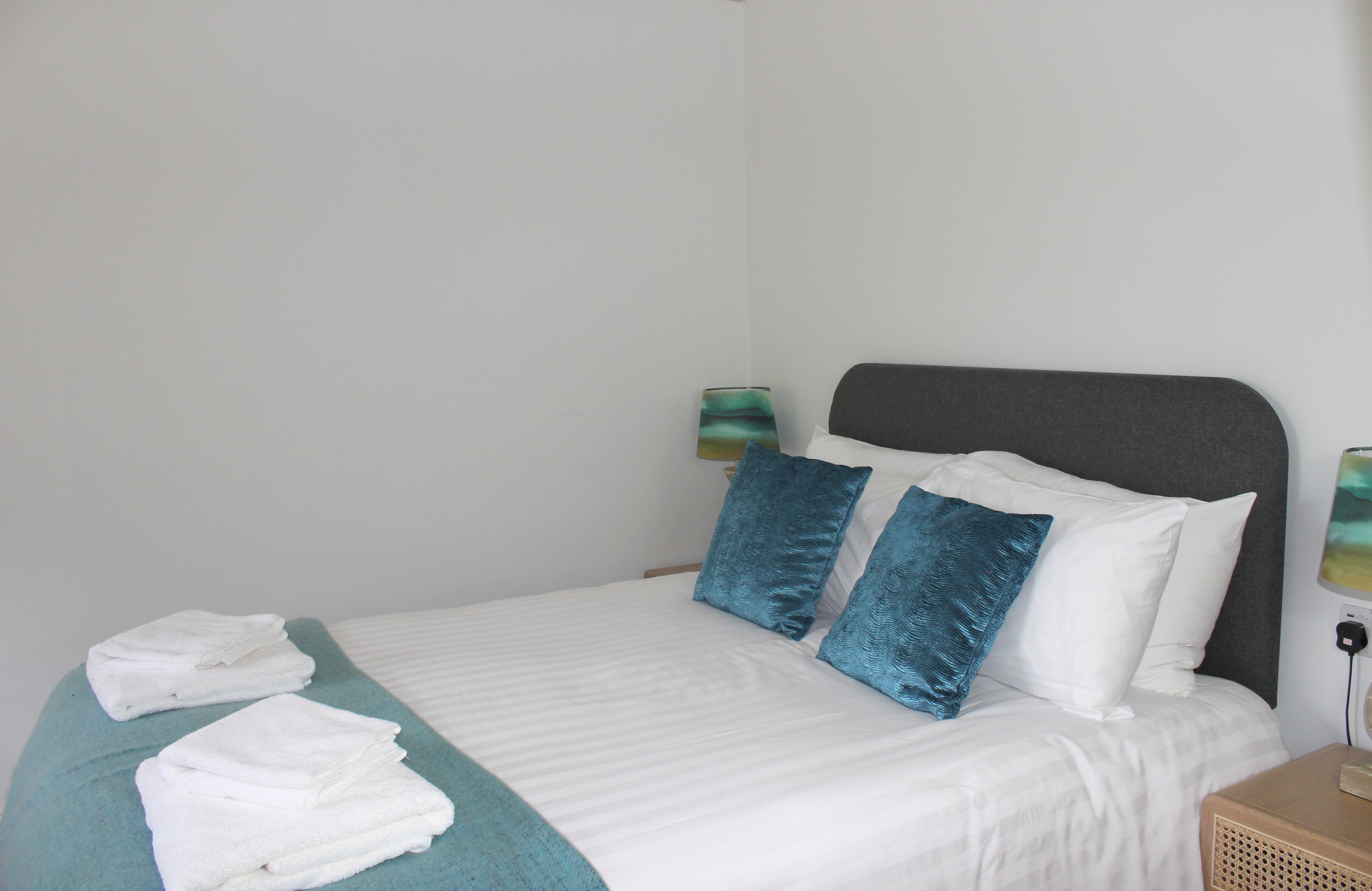Holiday Apartments in Dartmouth with Ways Away Harbour Living. Sleeps 2