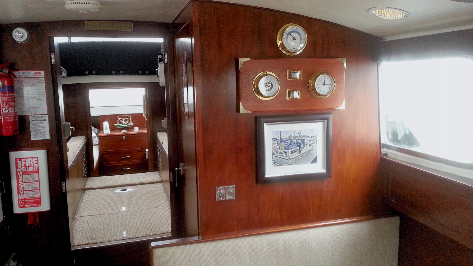 Looking aft into aft cabin