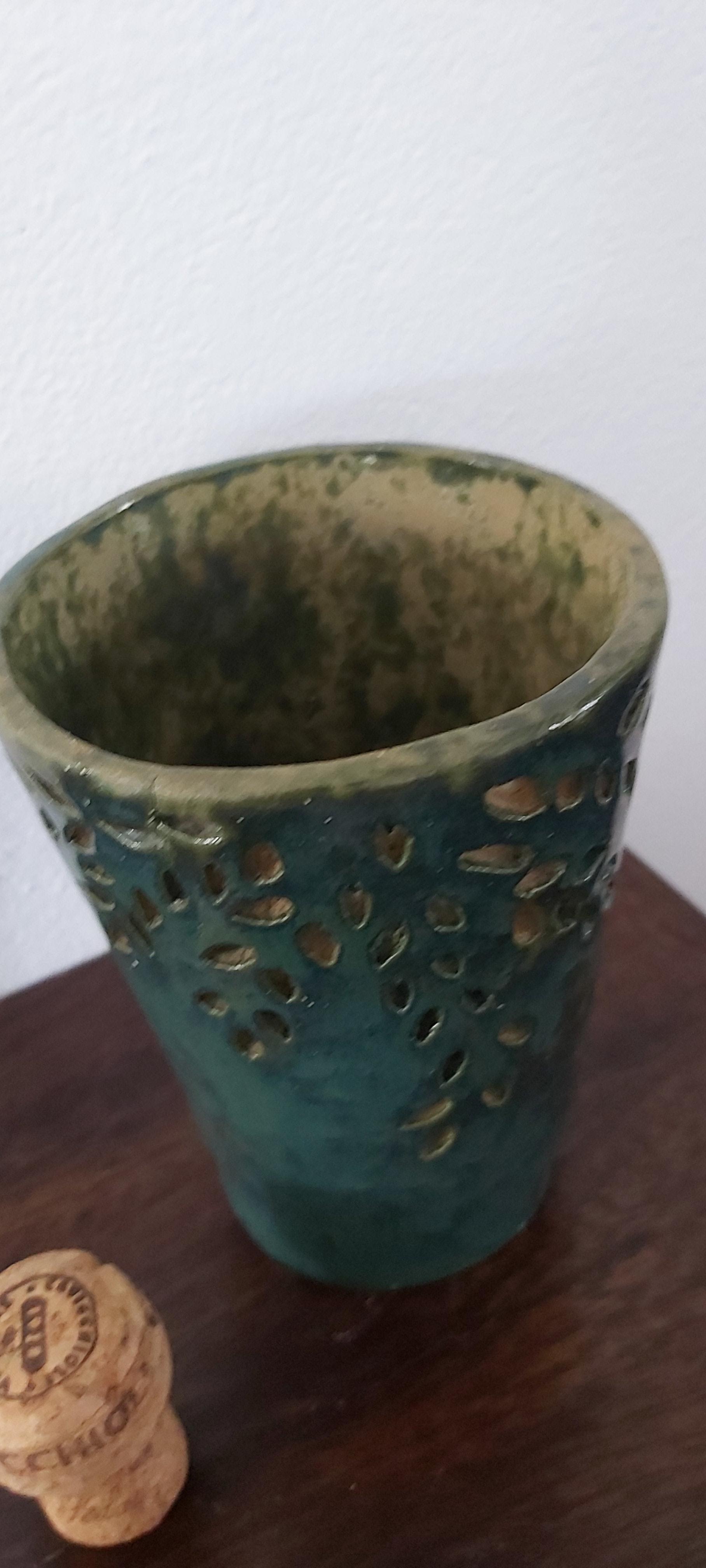 Terracotta beaker/vase