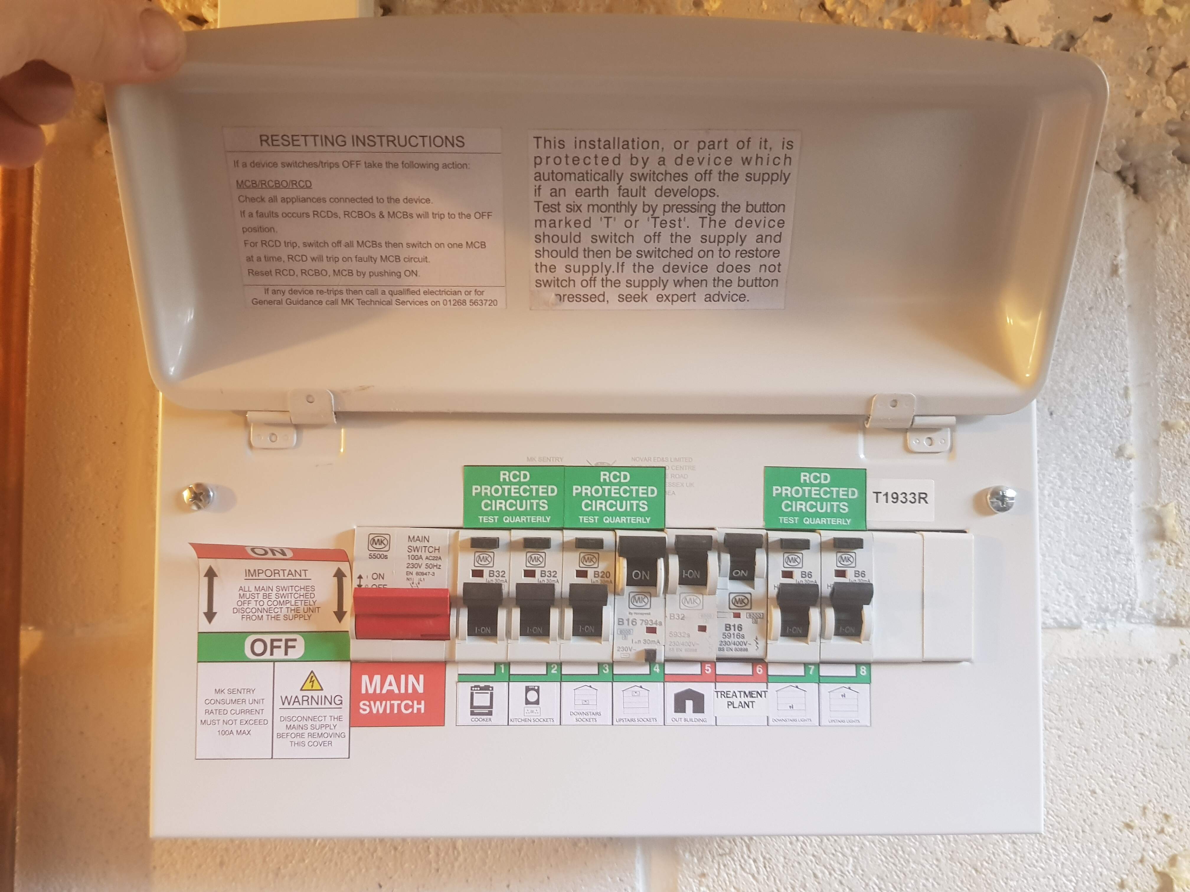 Installation and upgrading of consumer units using a wide range of protective devices
