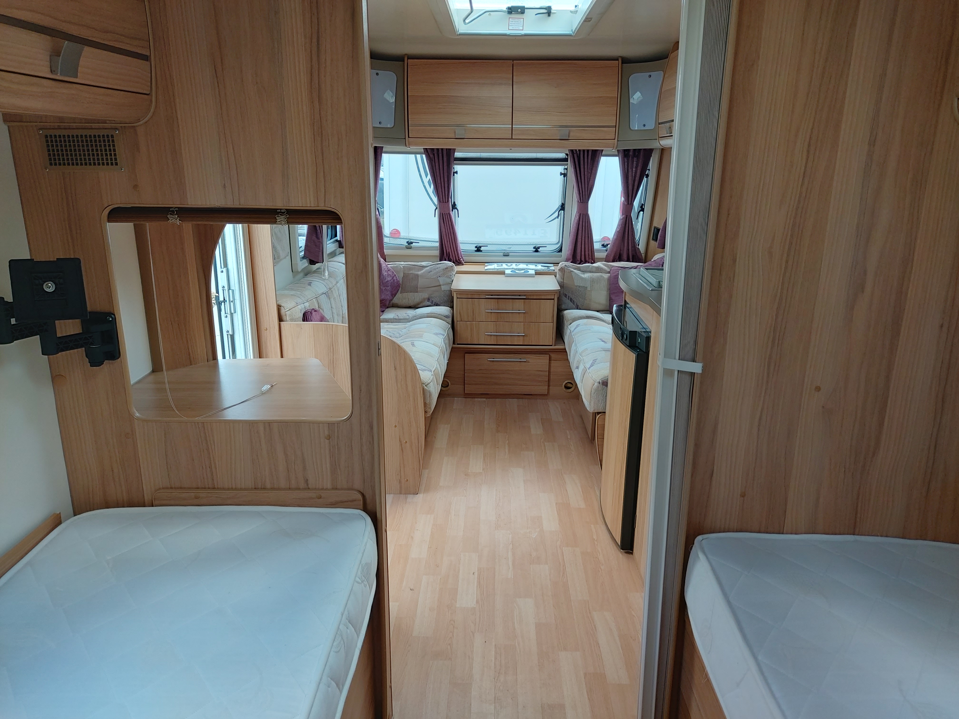 2012 Bailey Pegasus Rimini 4 Berth Fixed Single Beds E/Wroom Caravan Motor Mover