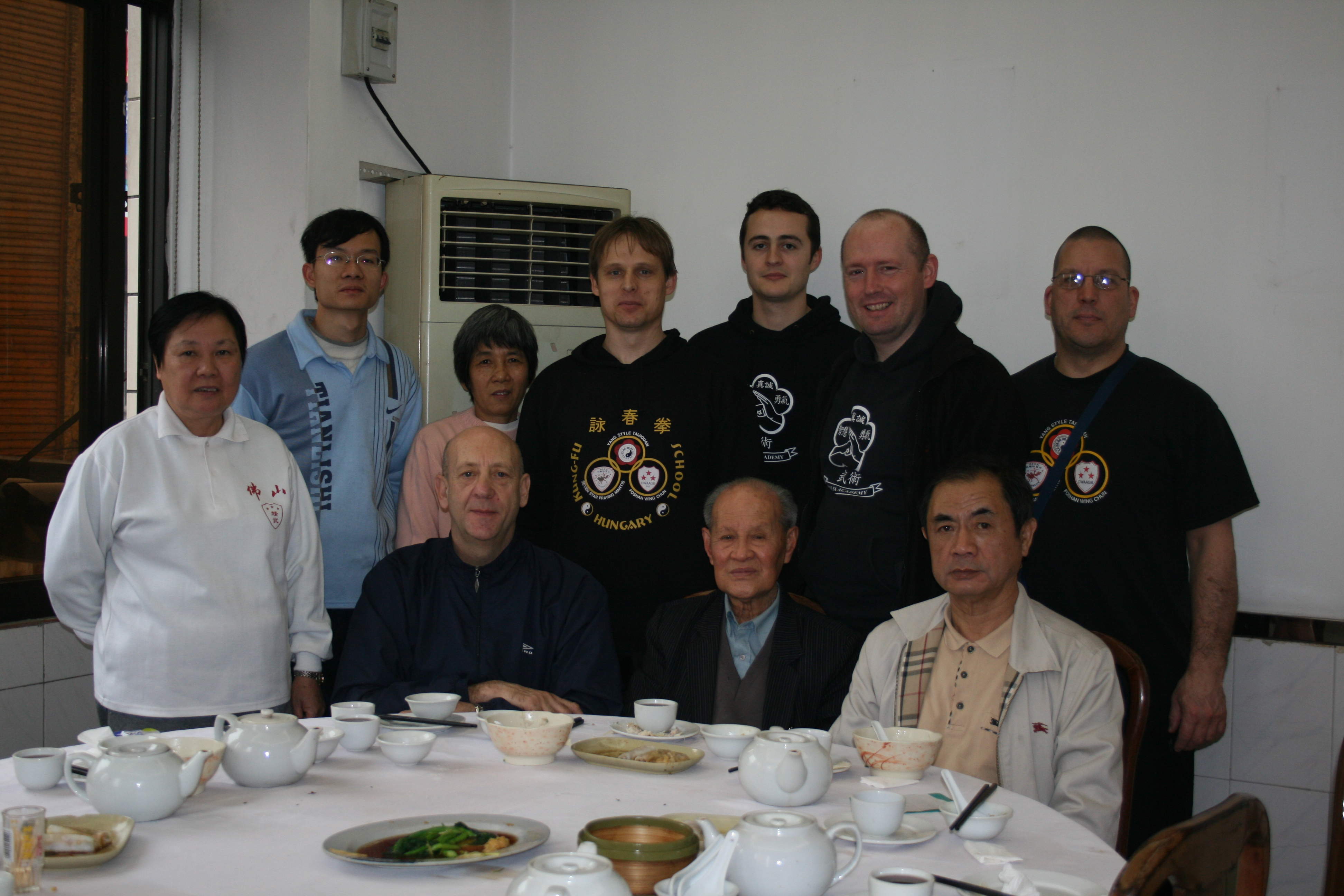 UK Members of ITSWA with Master Derek Frearson and Grand Master Ou Rongju