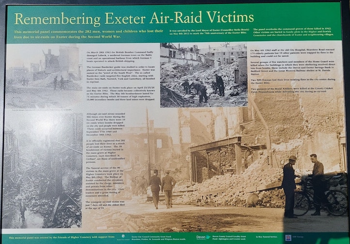 Remembering Air Raid victims 50jpeg