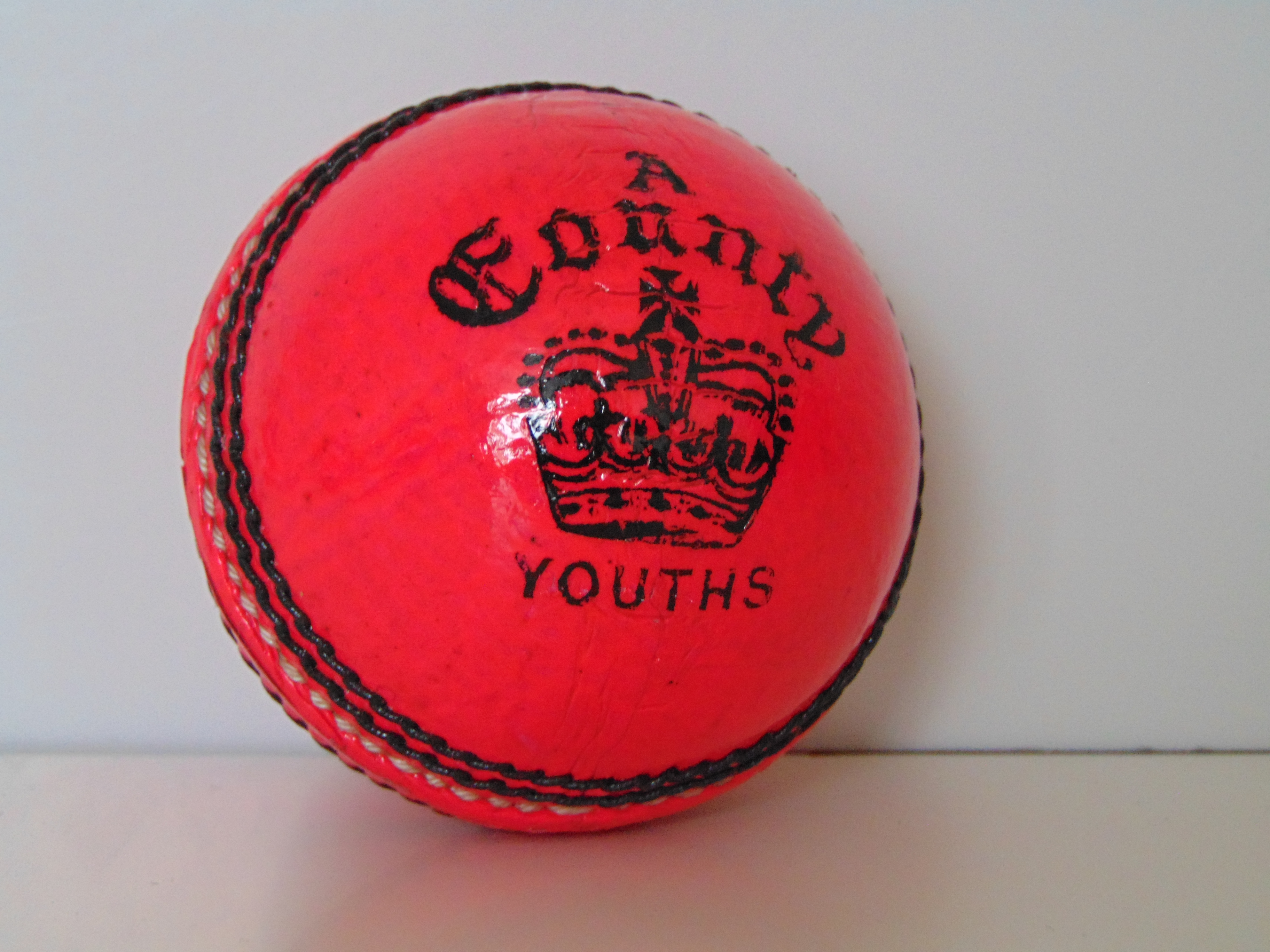 Readers Cricket Ball Pink County Match- Youth