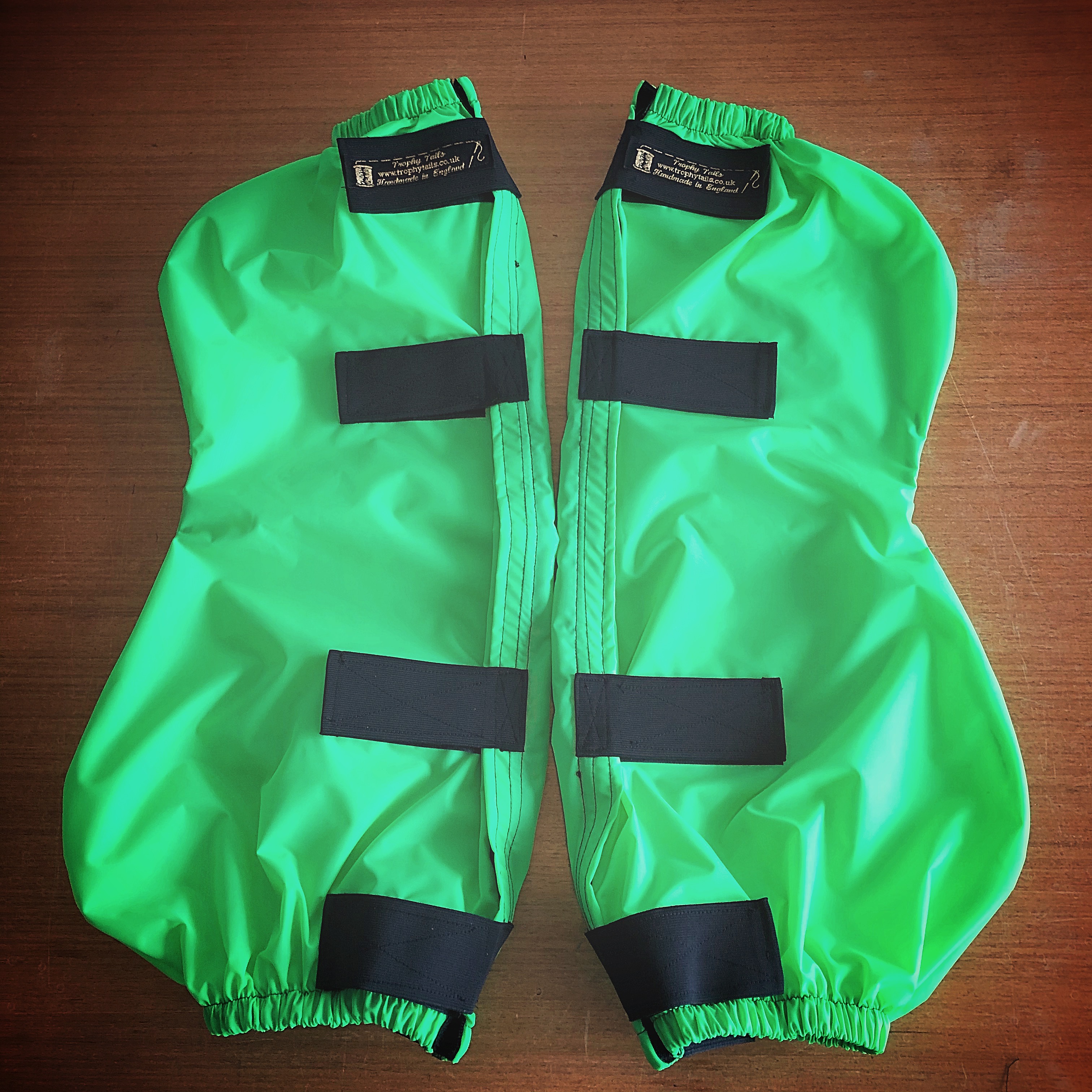 Waterproof Feather Boots set of 2 backs - Fluorescent Green