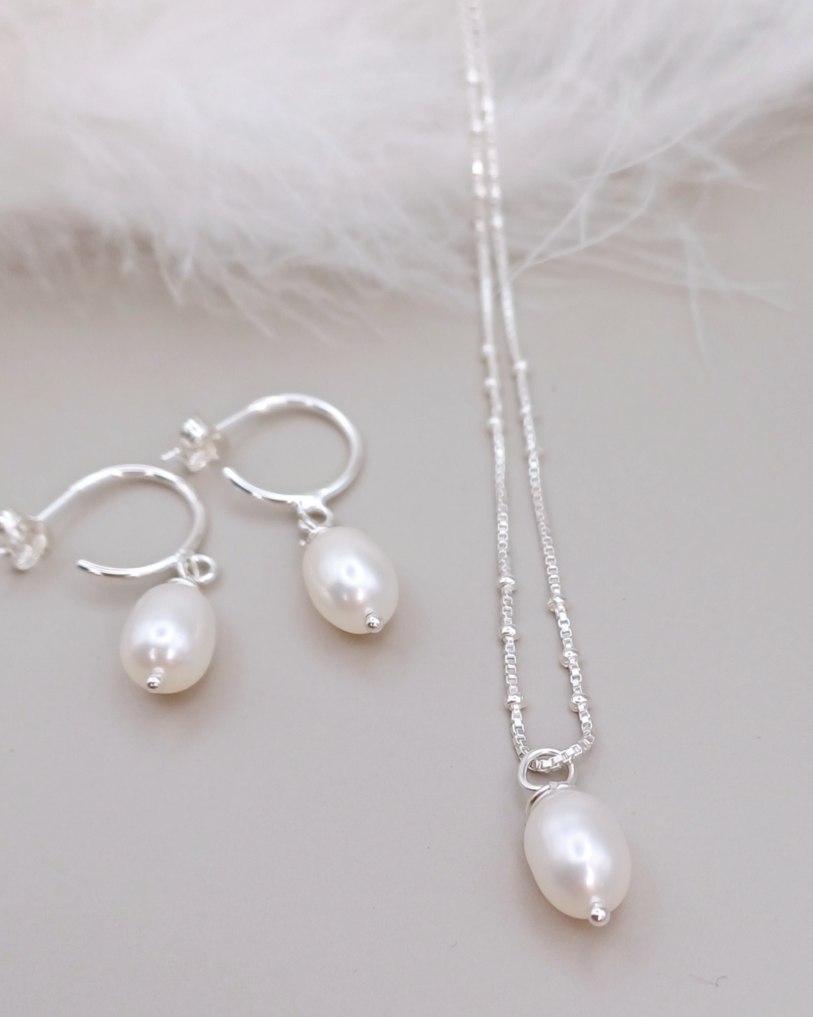 NECKLACES - Sterling Silver Dainty Pearl Necklace