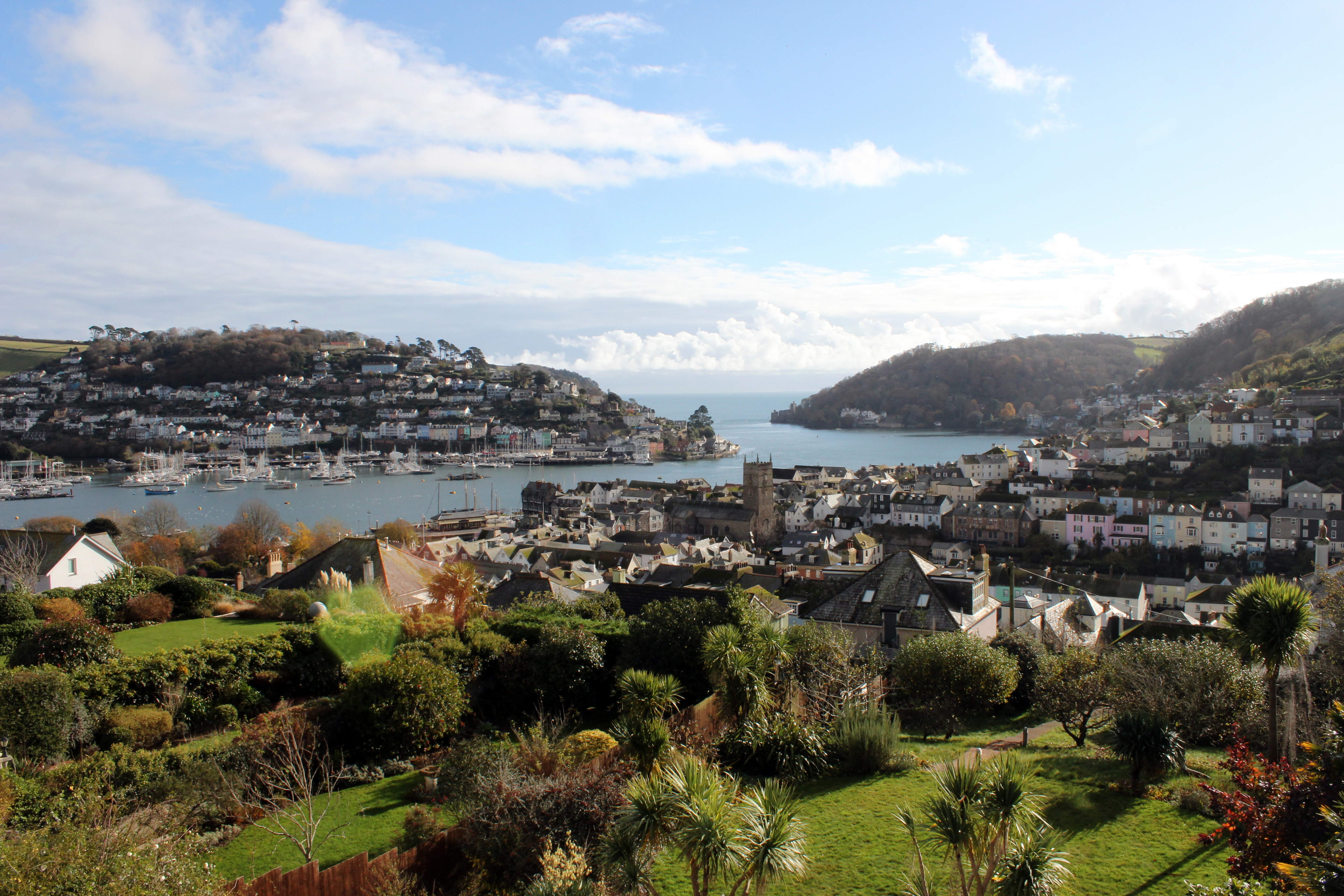 Holiday Apartments in Dartmouth with Ways Away The Lookout at Lauriston House. Sleeps 4