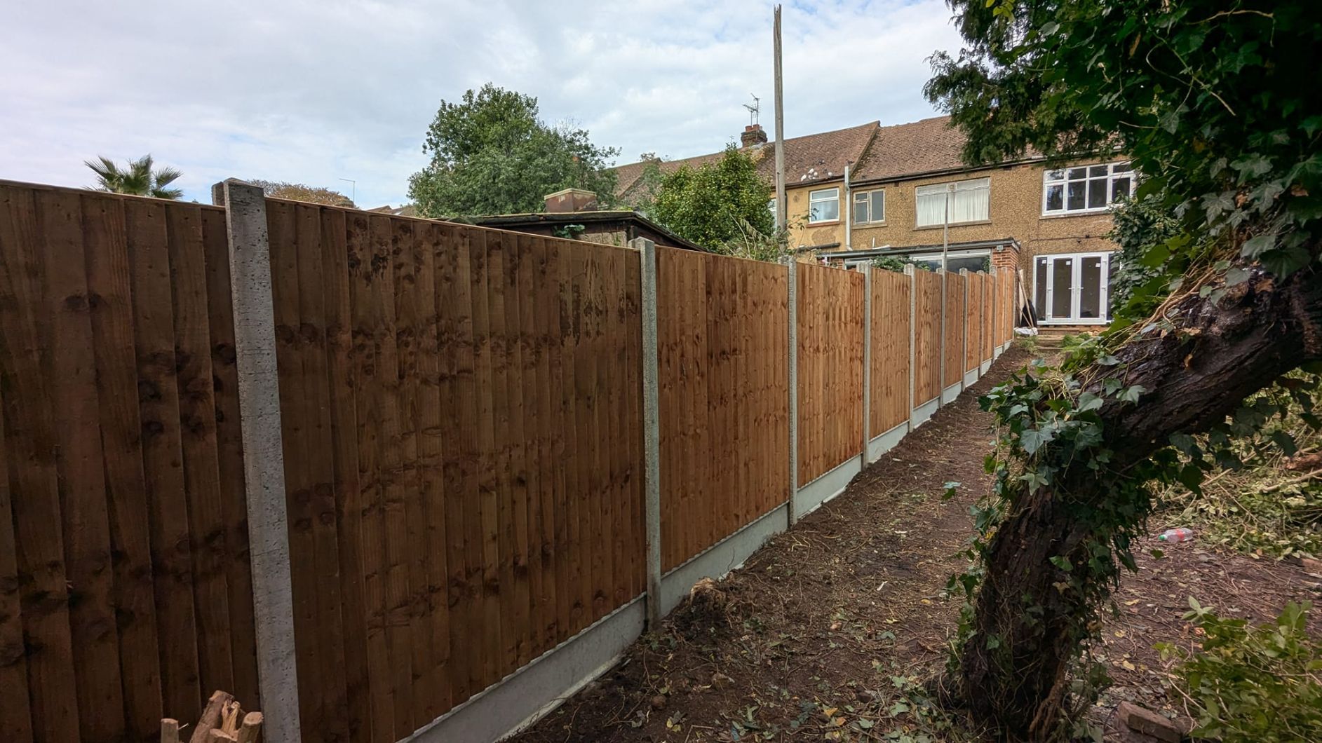 Fence installation services within 10 miles