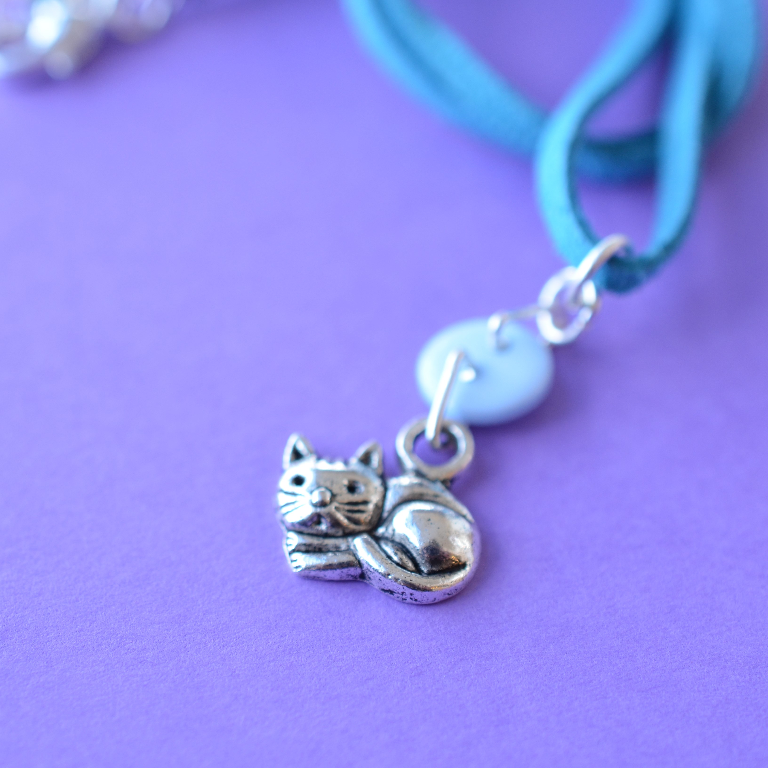 Cat Child’s Button Charm Necklace Pussy