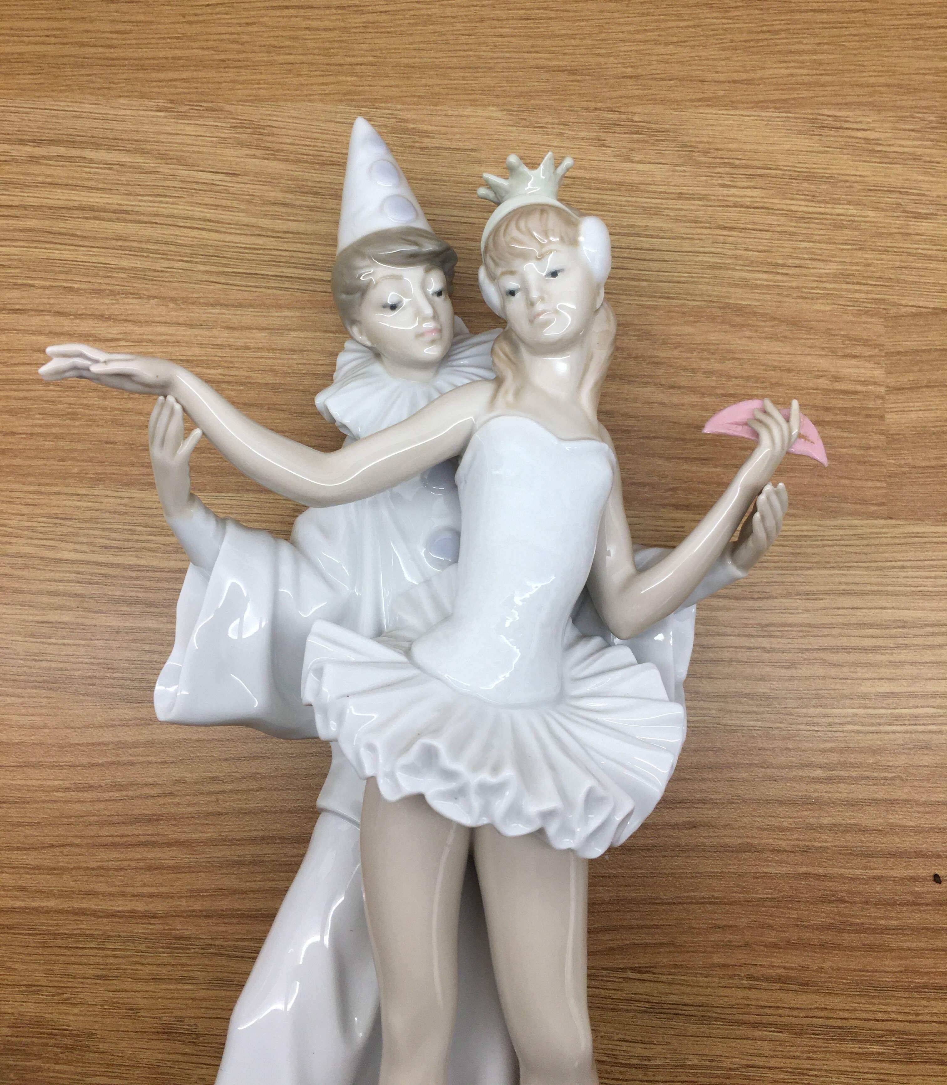 Lladro Boy Clown and Ballerina 4882 with Mask