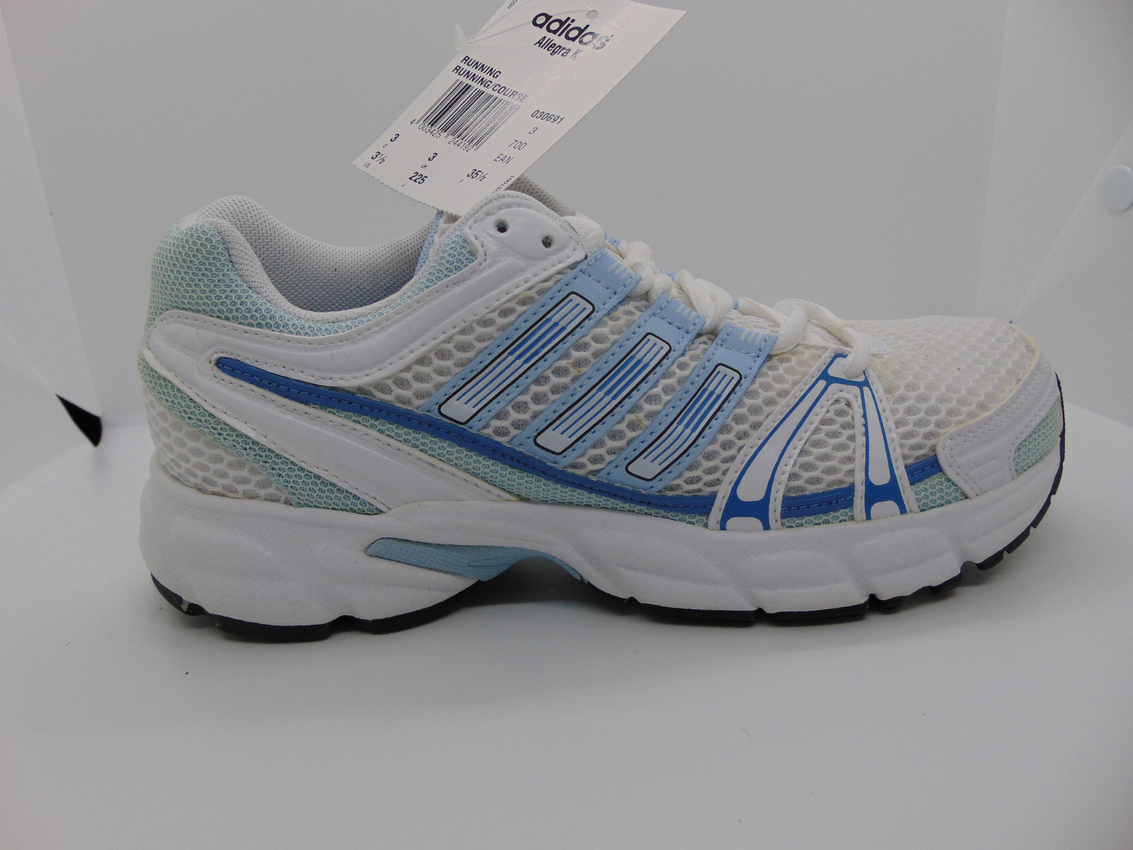 Adidas Allegra K 030691 Running shoes Kids size Uk 3 & 3.5