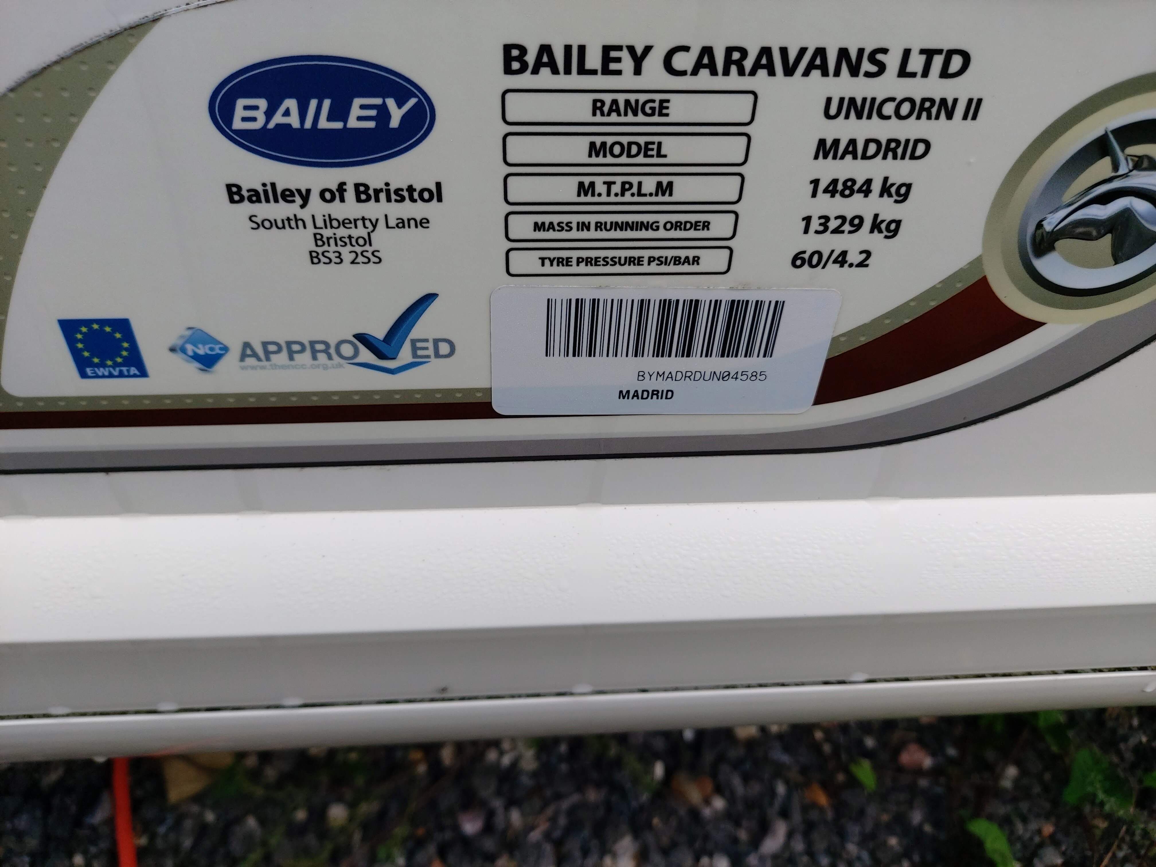 2013 Bailey Unicorn Madrid 4 Berth Side Dinette End Washroom Caravan with Isabella Awning