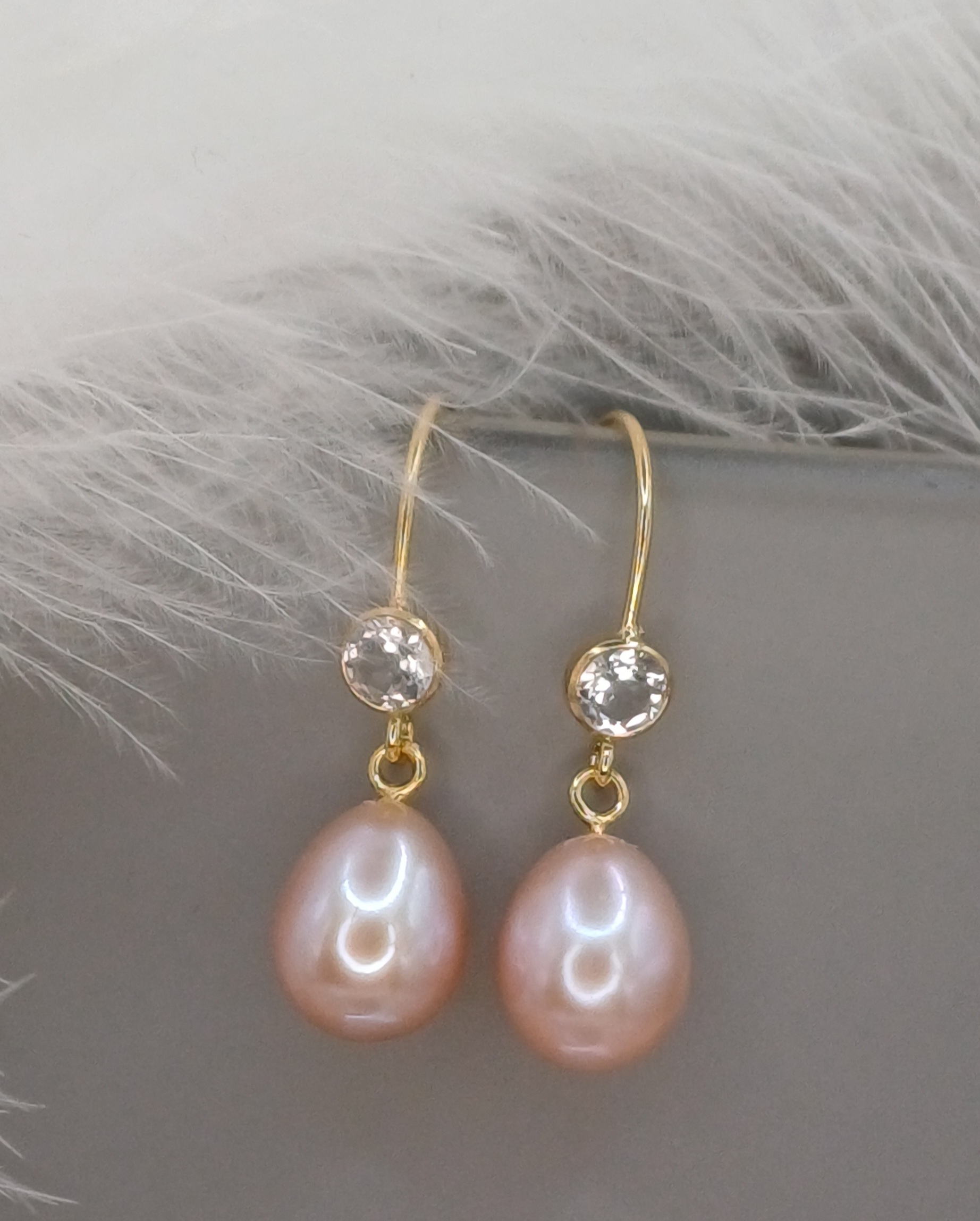 14K Gold Topaz and Pink Pearl Drop Earrings