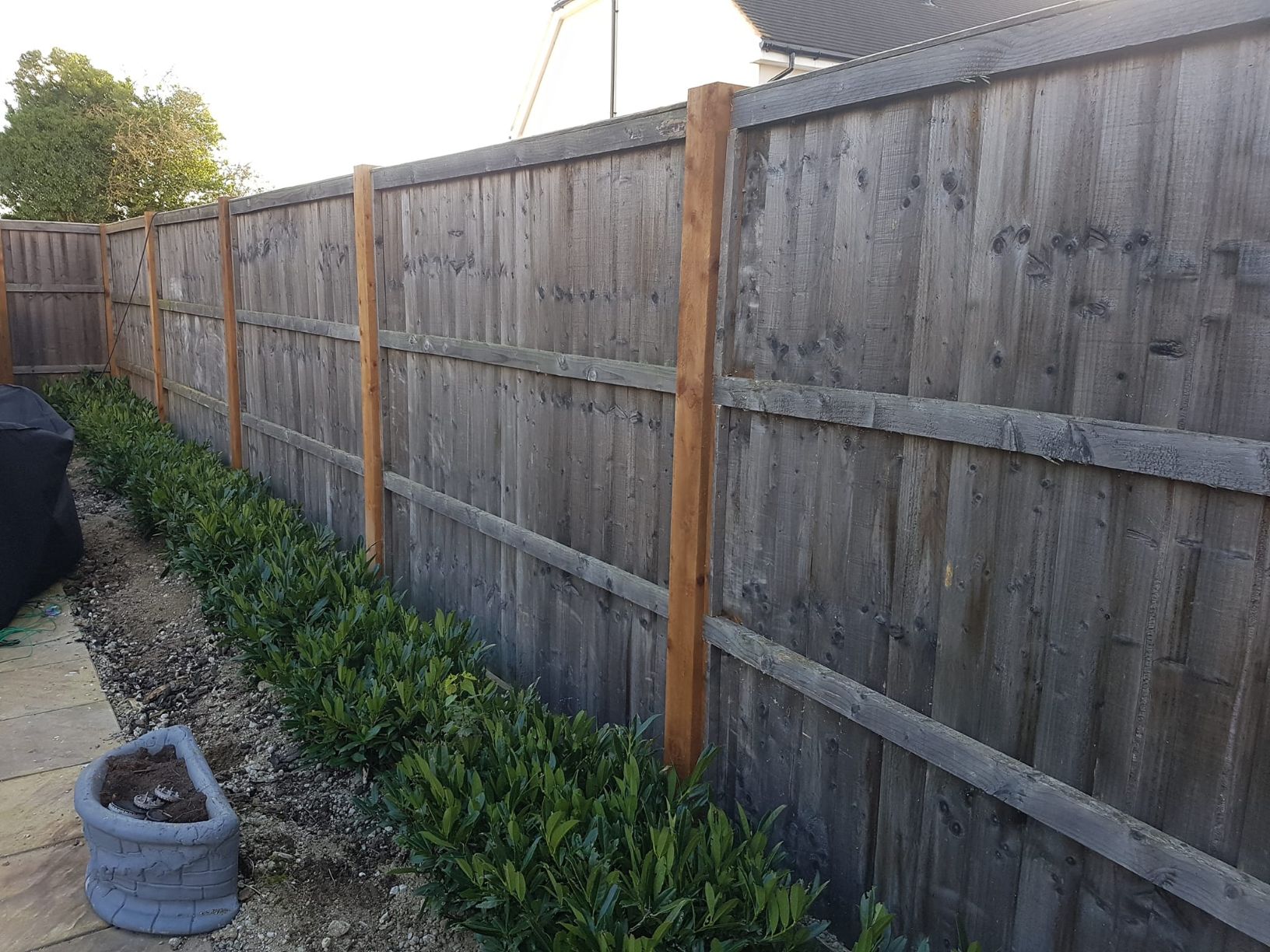 Fence Post Repair: Fixing Broken or Rotten Posts