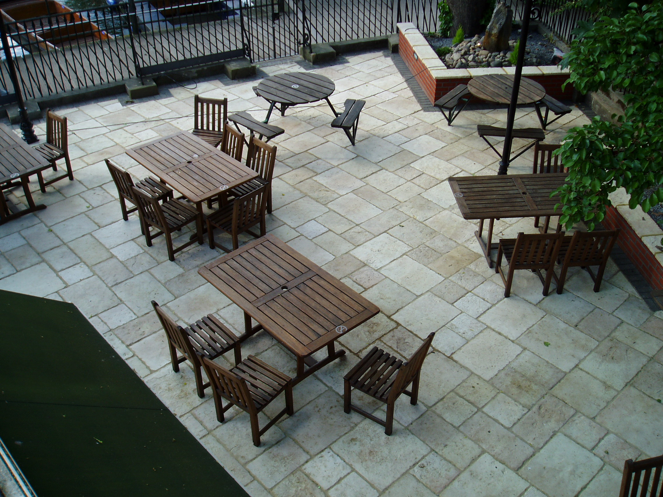 Large 280m2 patio finished in 2005