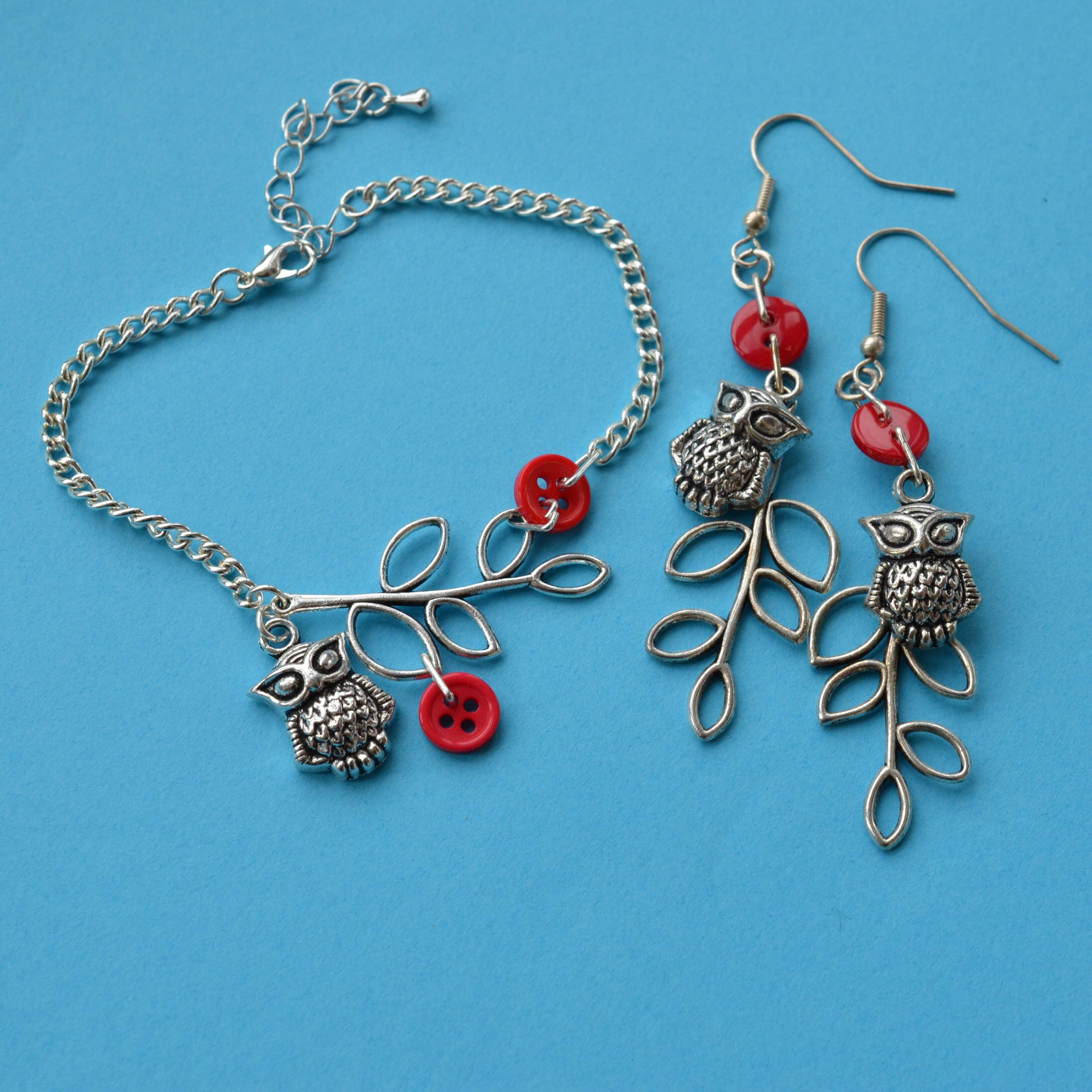 Red Owl & Leaves Necklace
