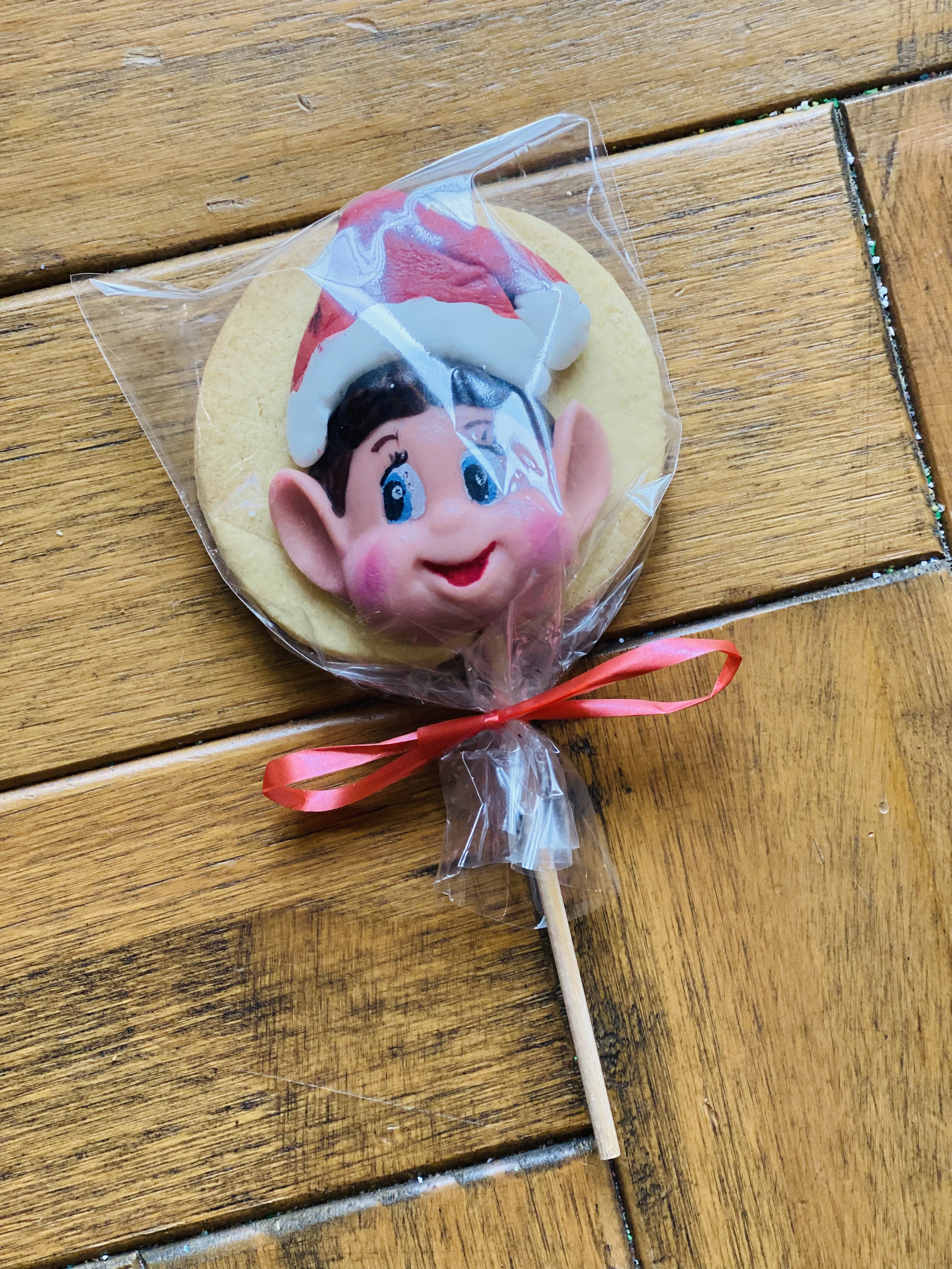 Naughty elf cookie lolly