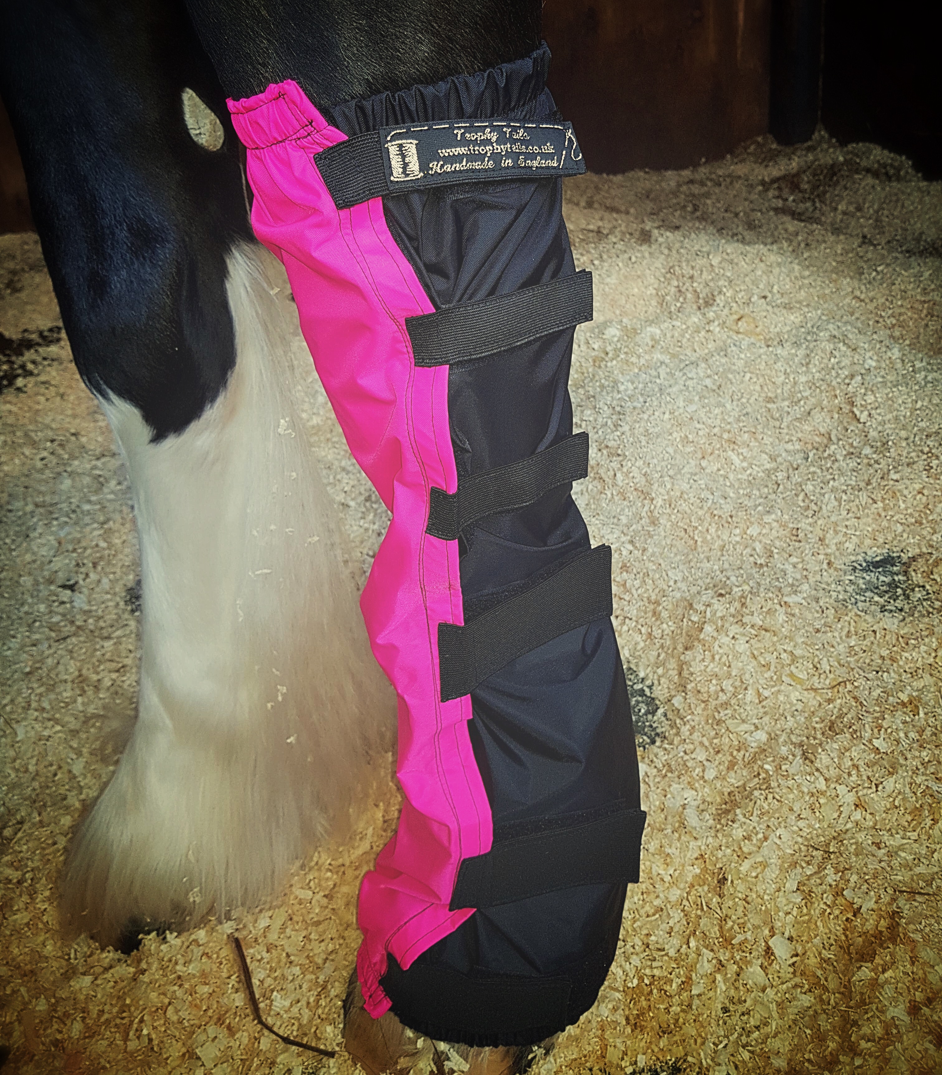 Waterproof Feather Boot set of 2 fronts - Black & Pink