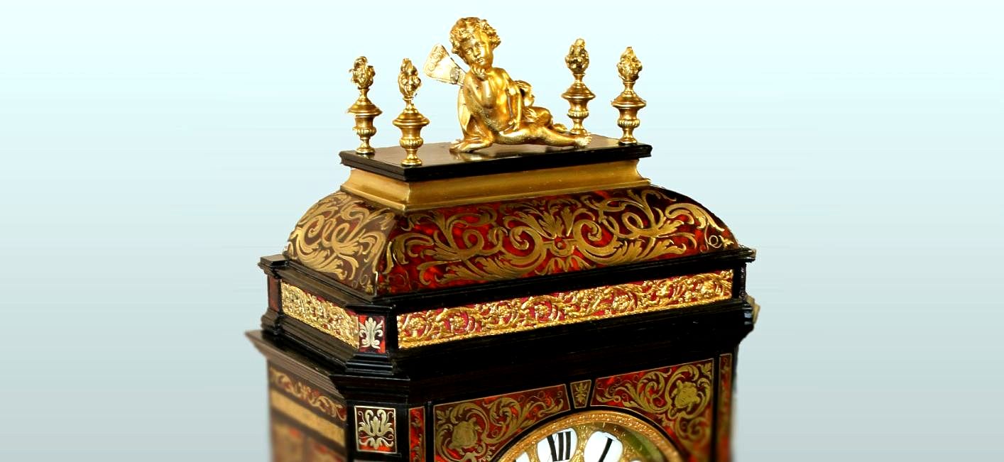 The restoration of a boulle decorated clock.