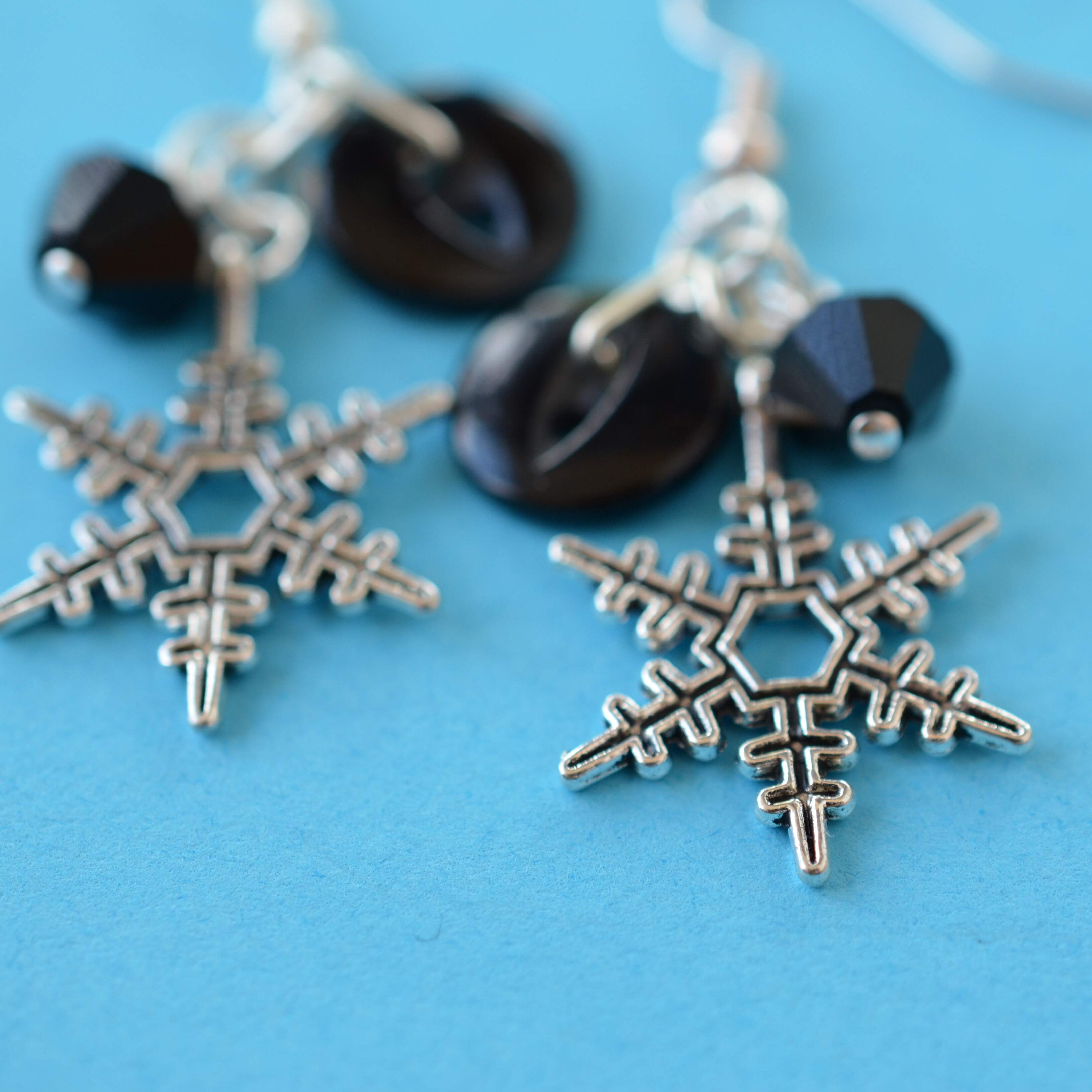 Black Snowflake Cluster Charm Earrings