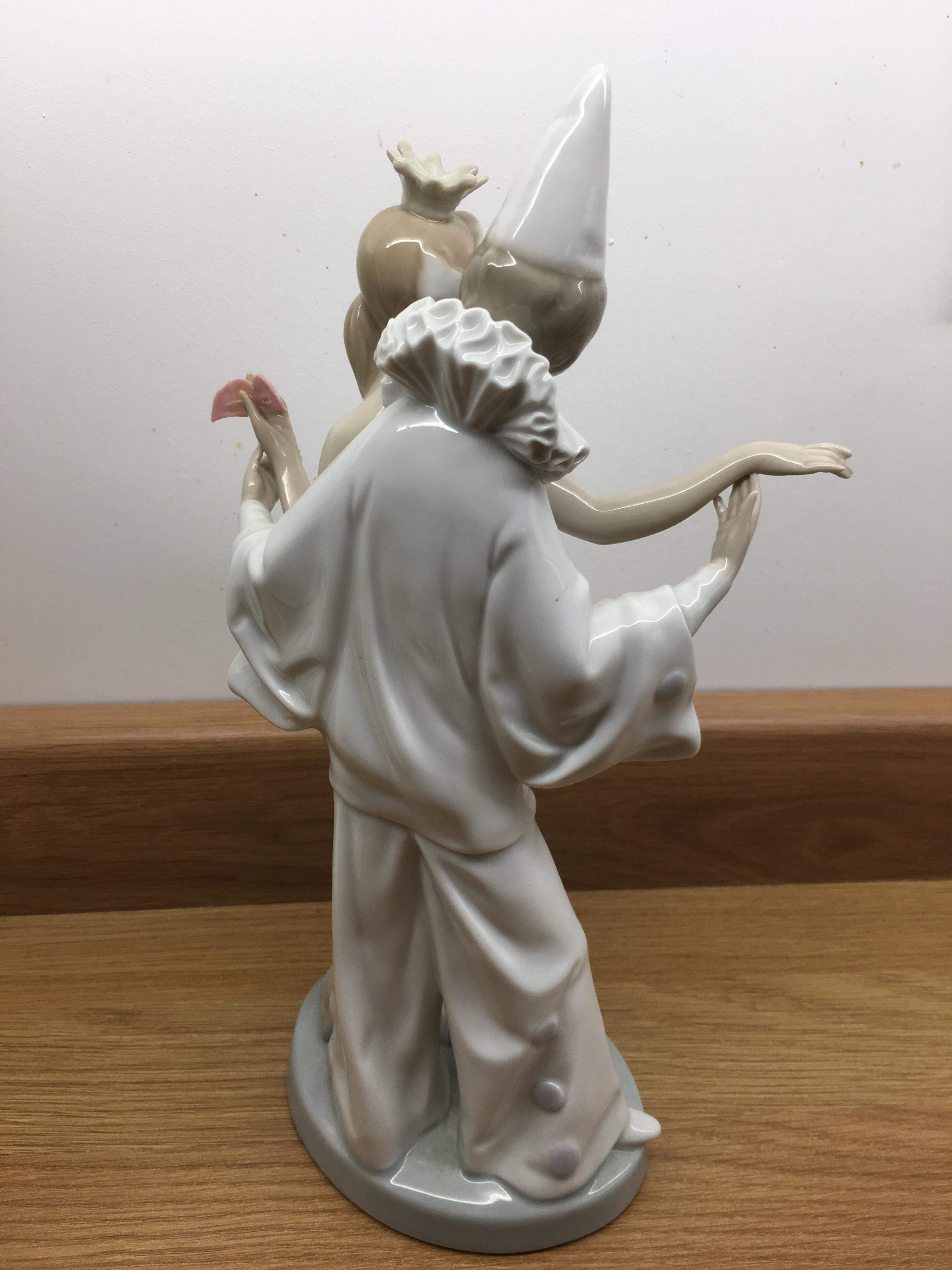 Lladro Boy Clown and Ballerina 4882 with Mask