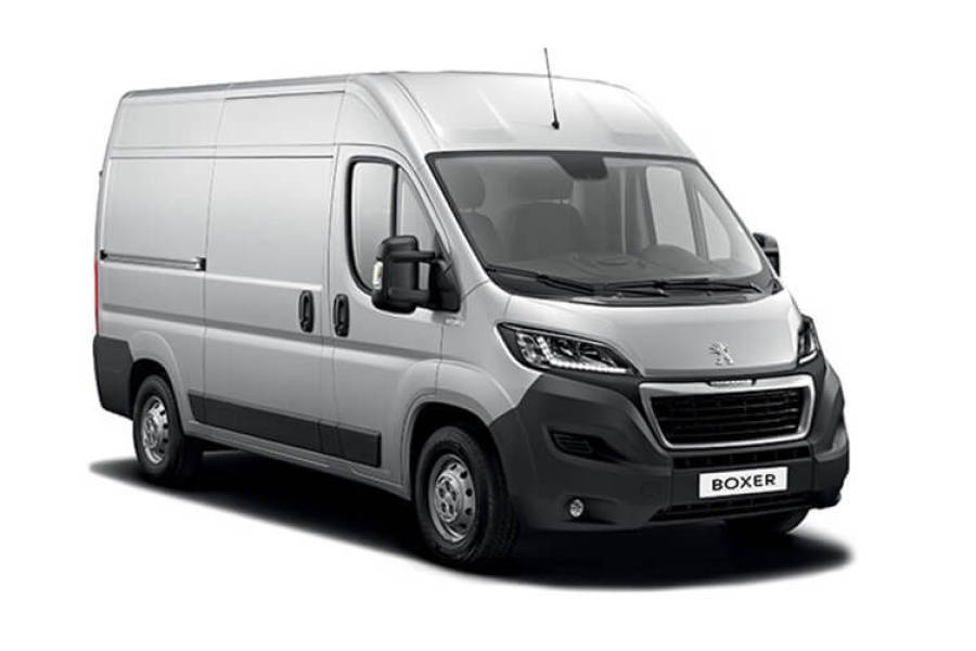 Loads of space and class leading payloads from our range of MWB & LWB panel vans