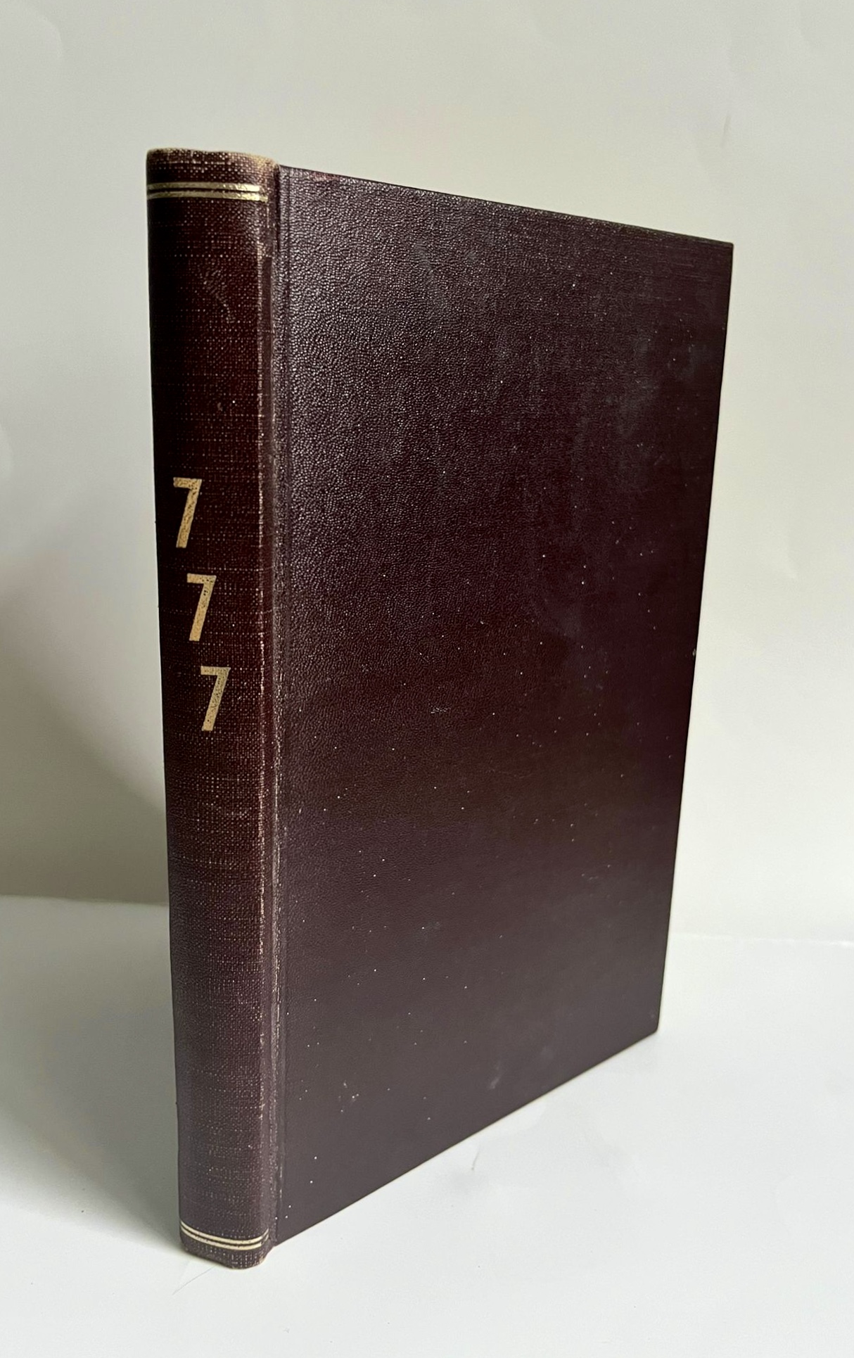 777 by Alesiter Crowley Privately Printed by the OTO