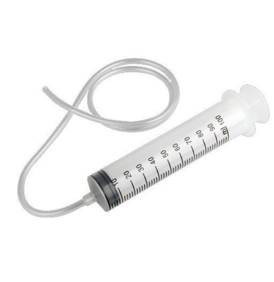 Plastic syringe with airline tube