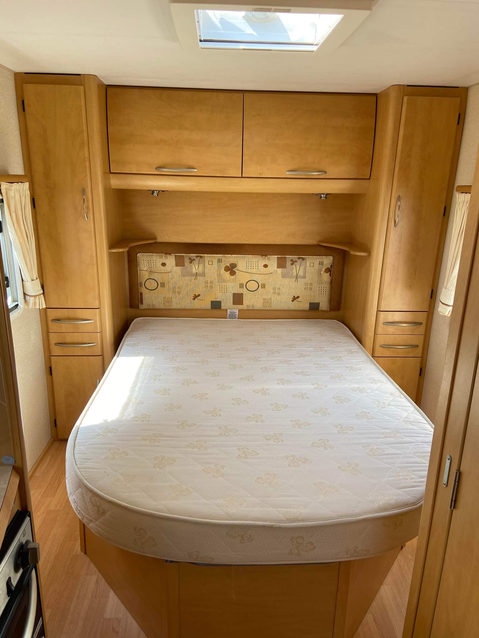 NOW SOLD 2007 Bailey Senaor Virginia Fixed Island Bed Caravan with Motor Mover