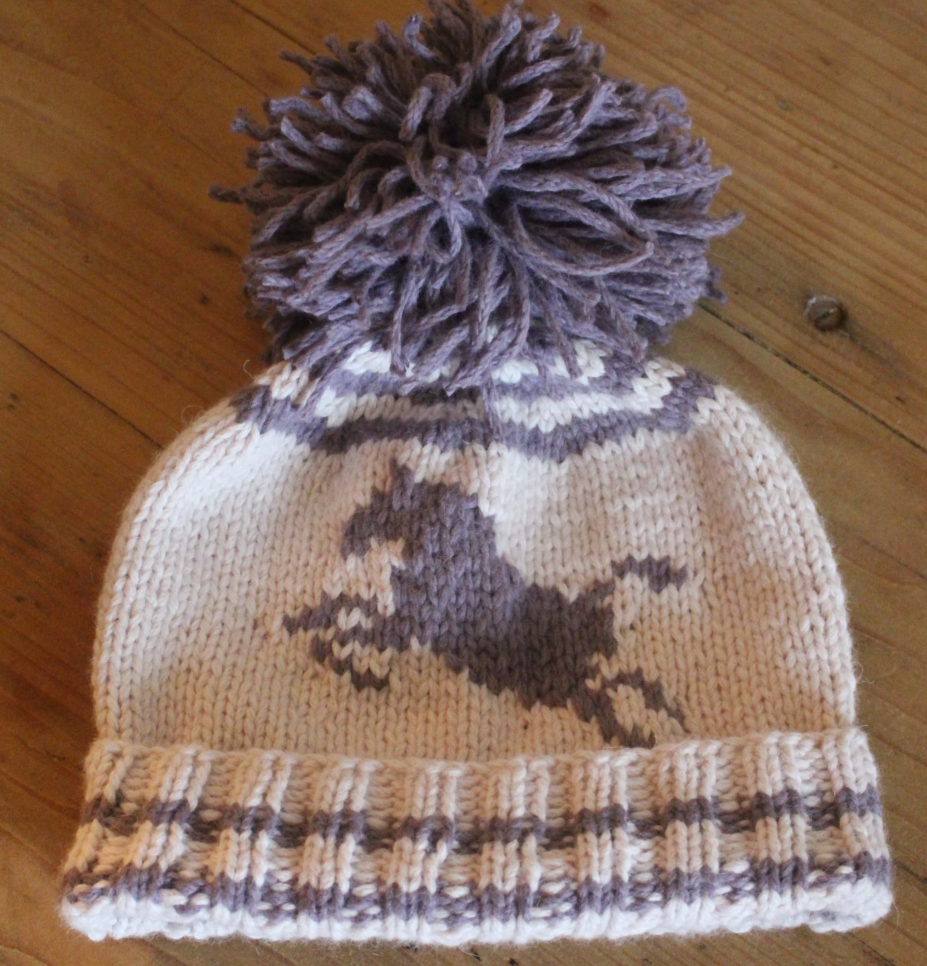 Knitting pattern - child's pony hat