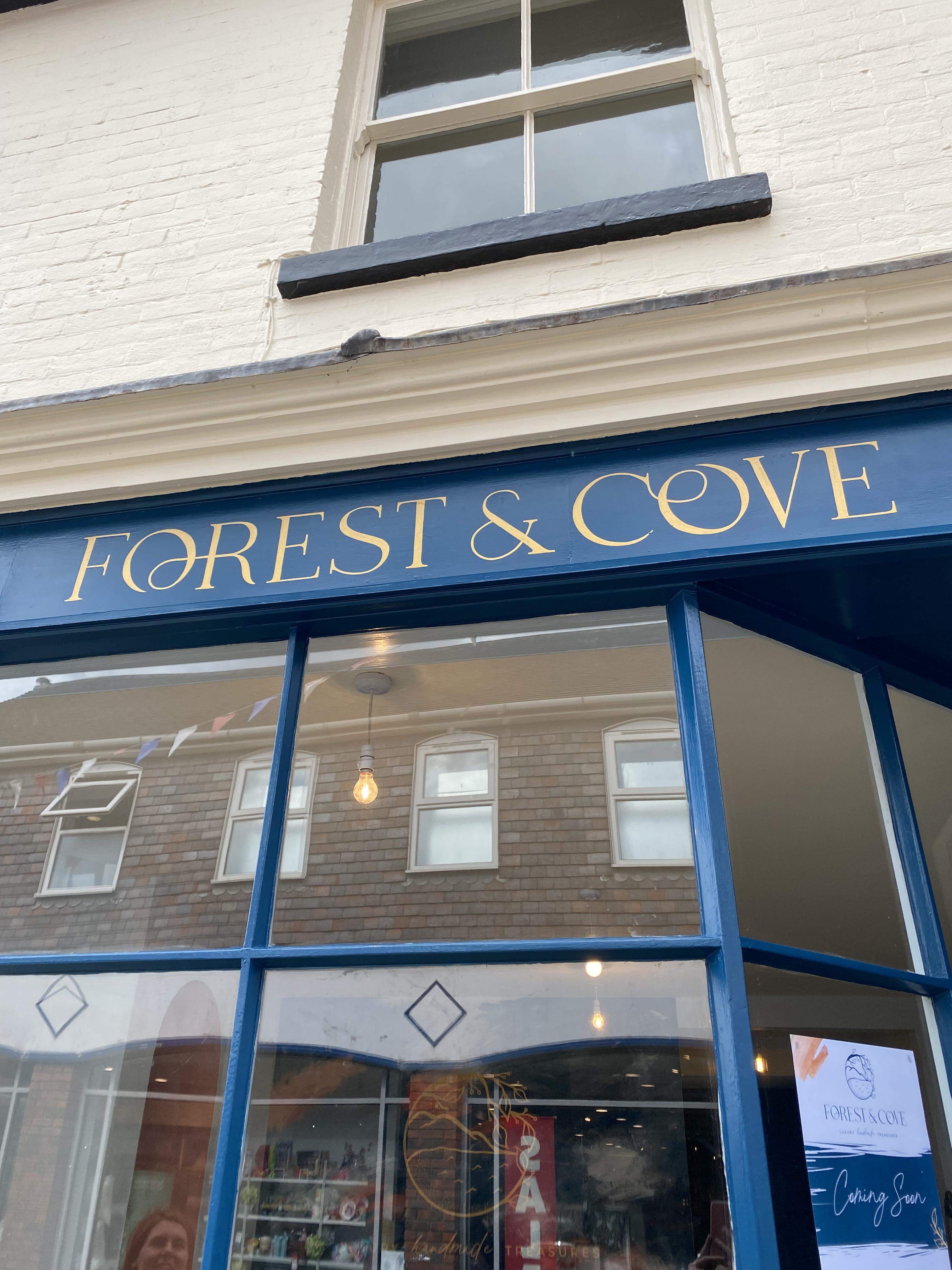 shop front sign writing
