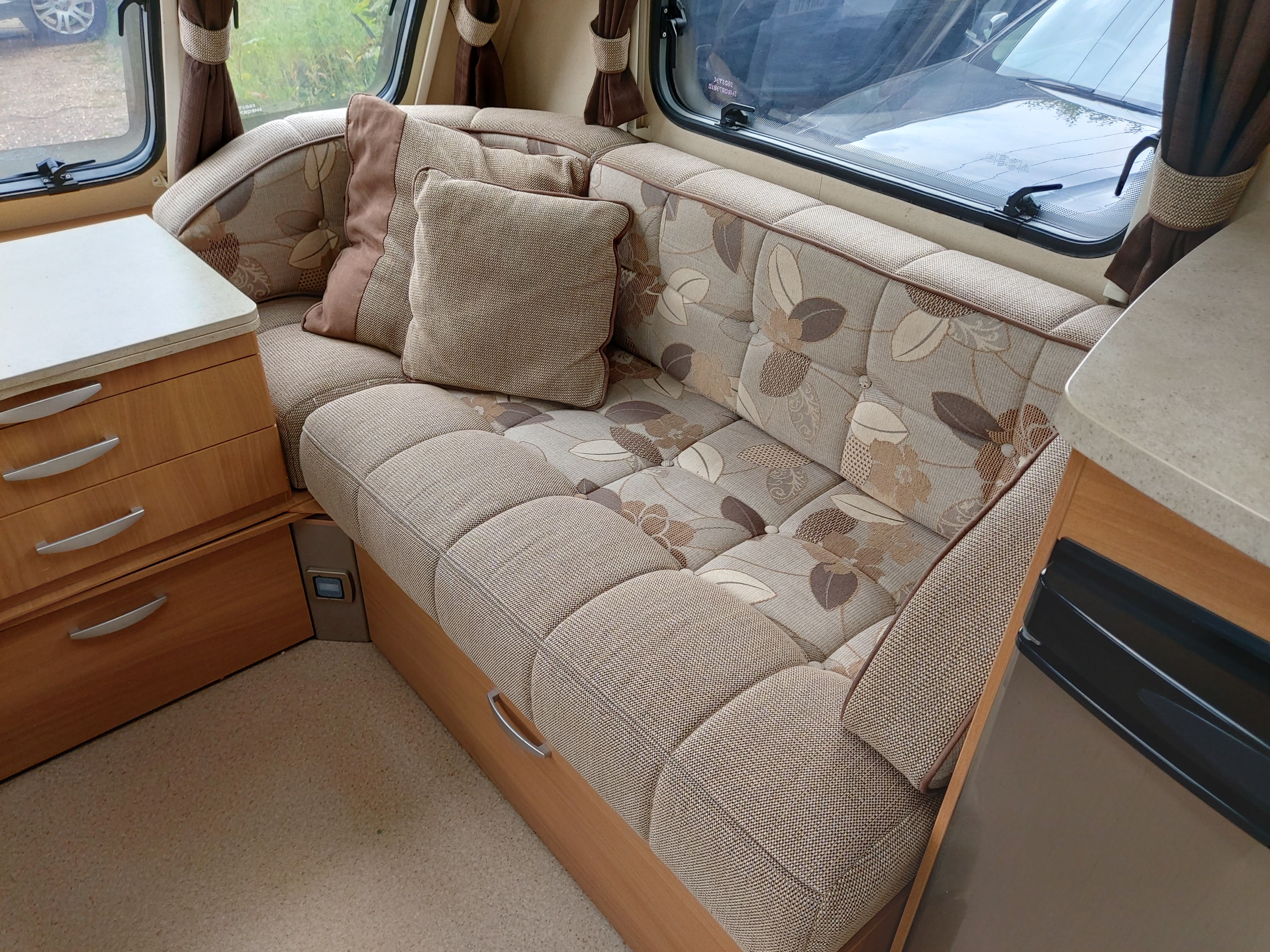 2011 Swift Freestyle 550 Fixed Bed End Washroom Caravan