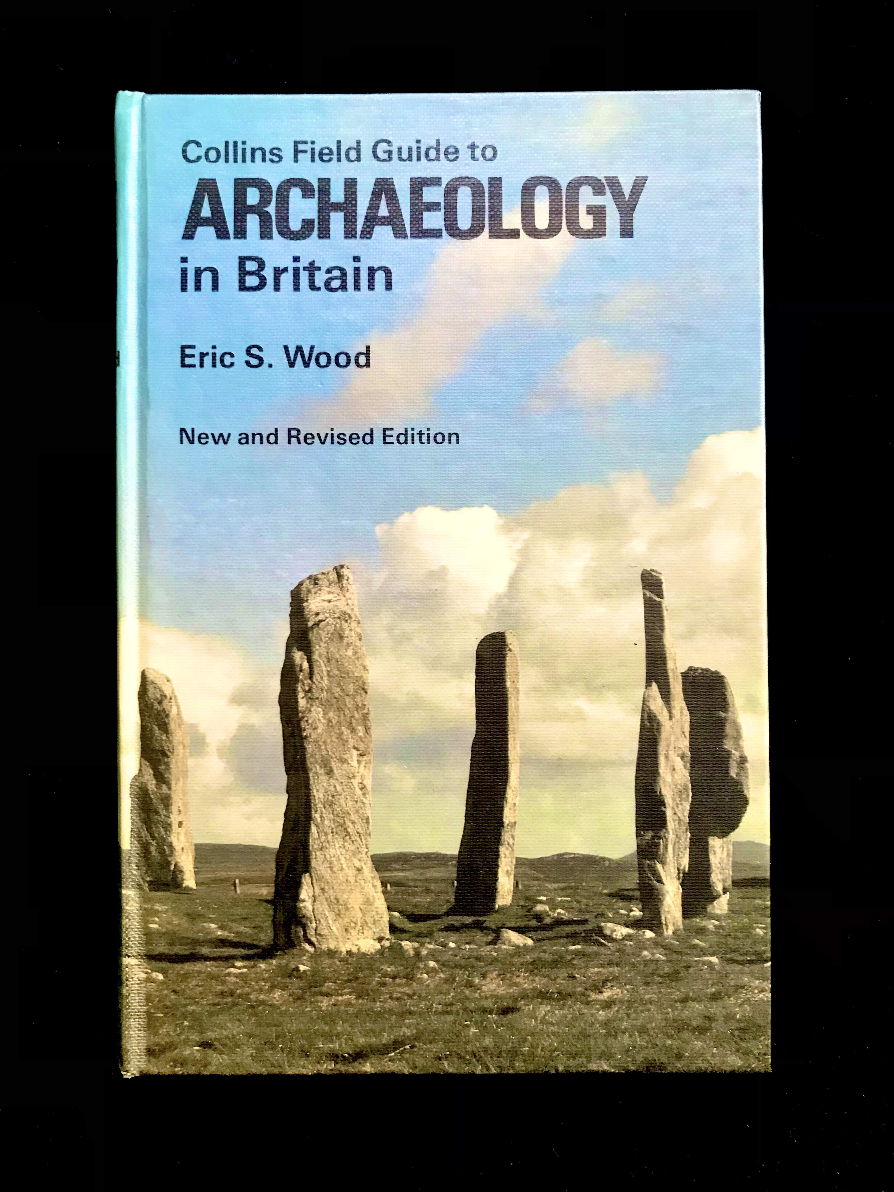 Collins Field Guide To Archaeology In Britain