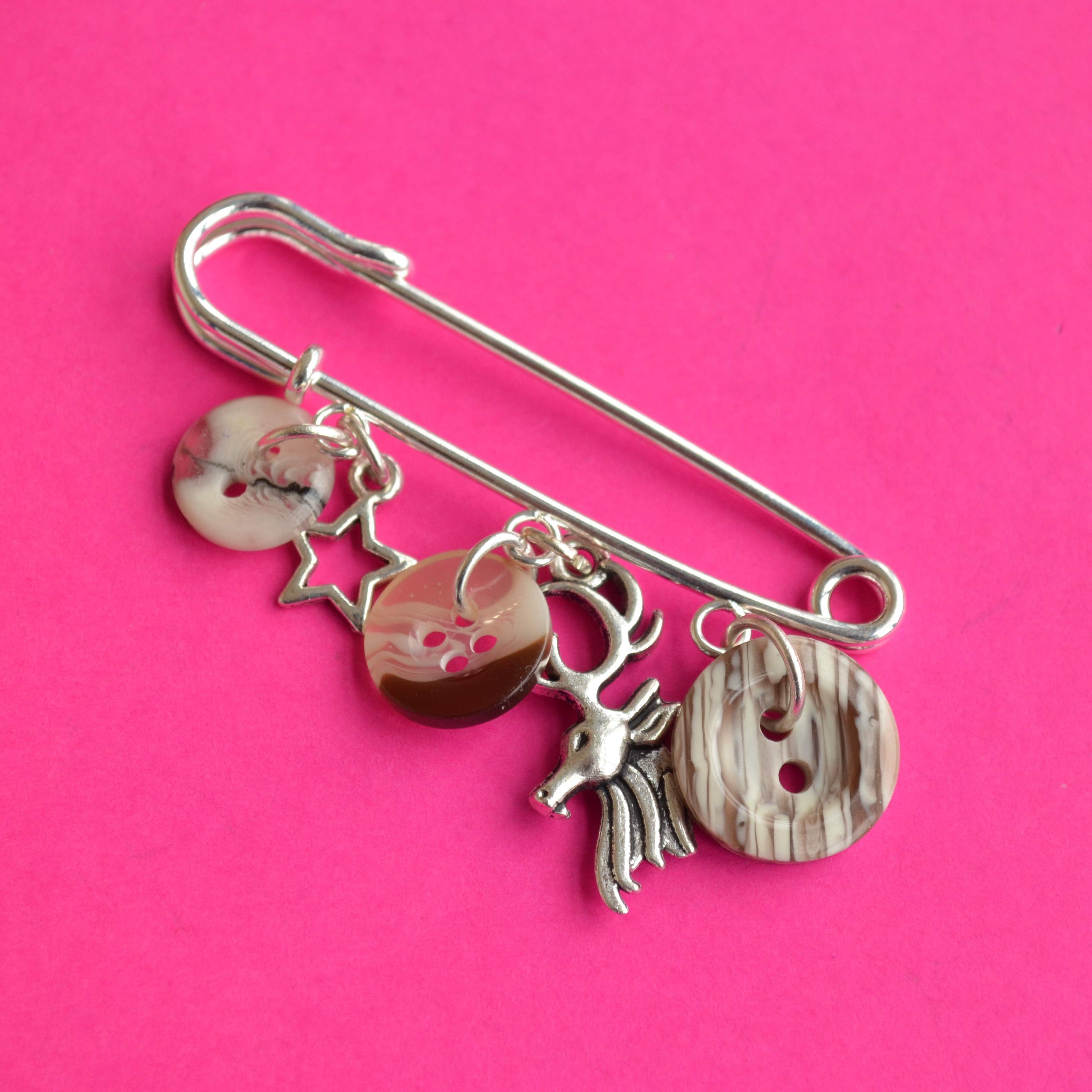 Stag Wee Charm Kilt Pin Brooch