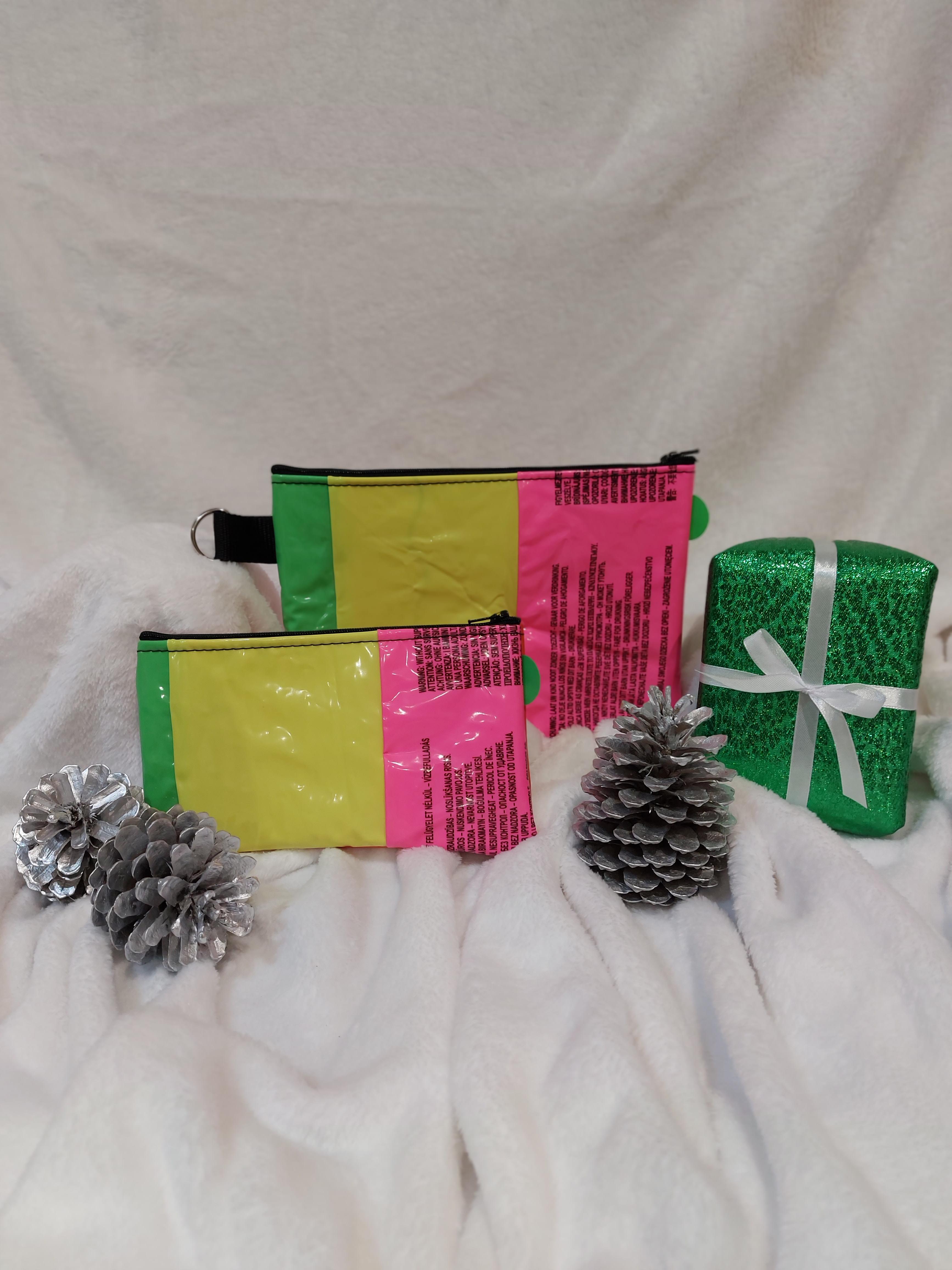 Recycled Christmas Gift Set Clutch and Purse
