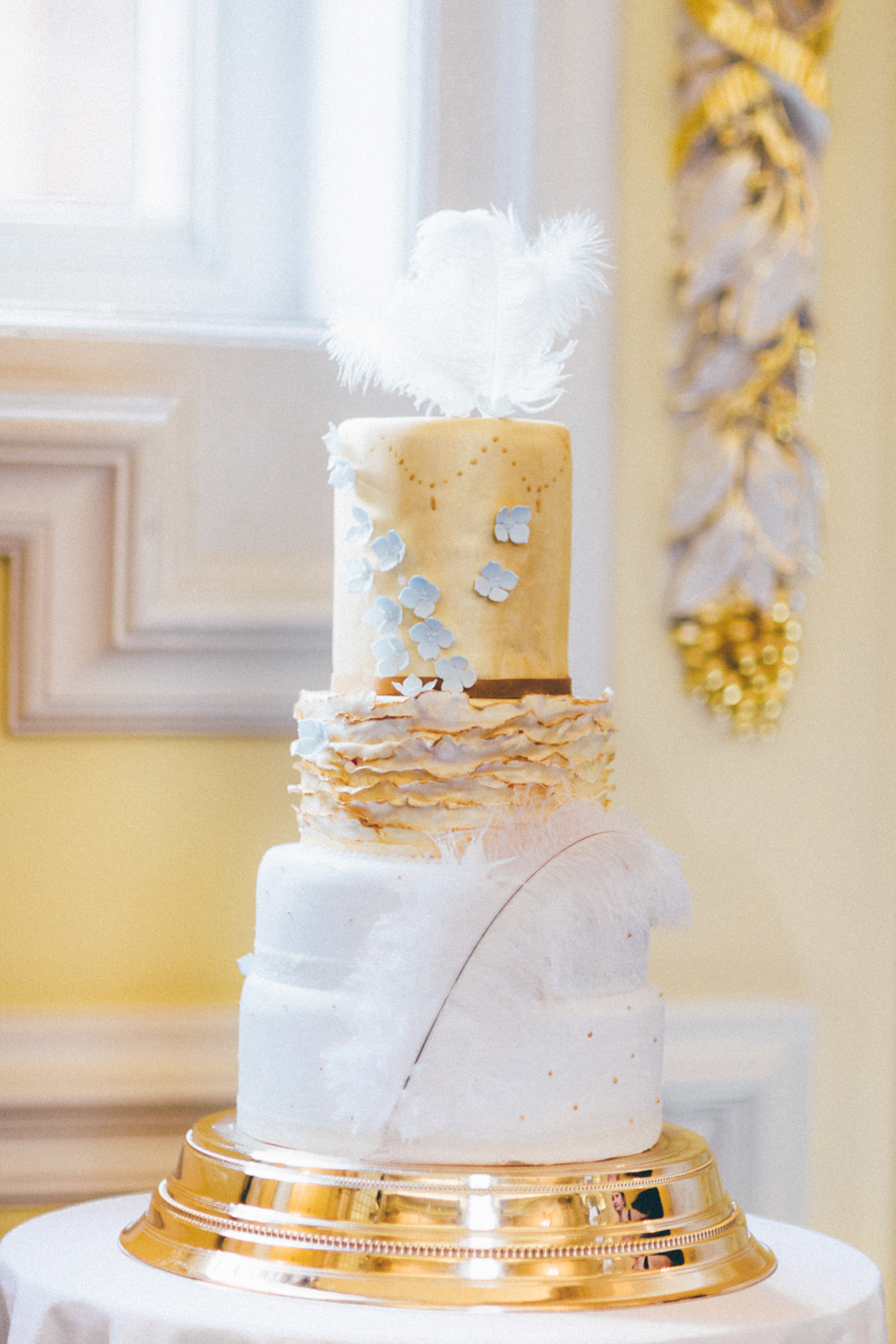 Styled Shoot: Downton Abbey Inspired – Vintage Christmas Elegance