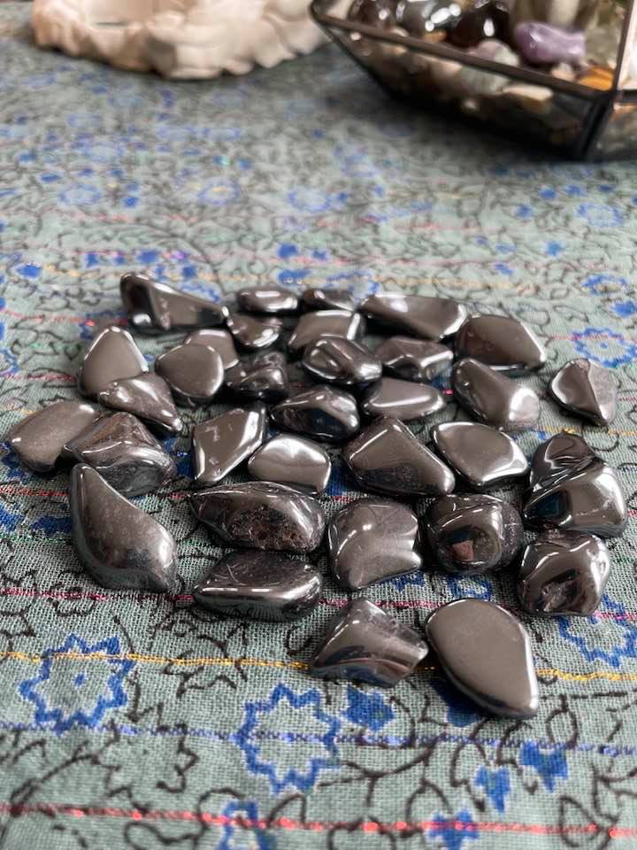 Tumble stone Mini -  Hematite