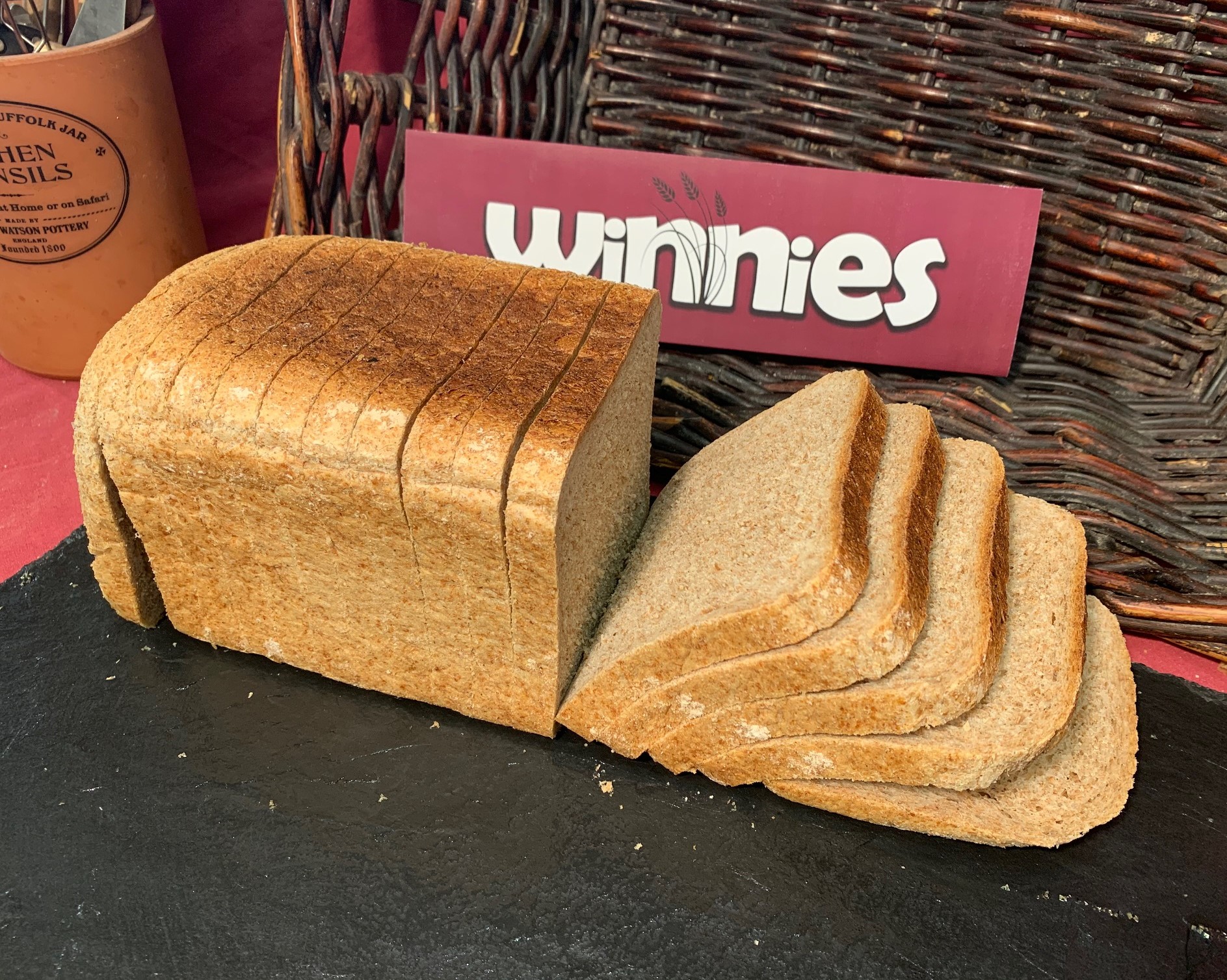 LARGE WHOLEMEAL SANDWICH SLICED
