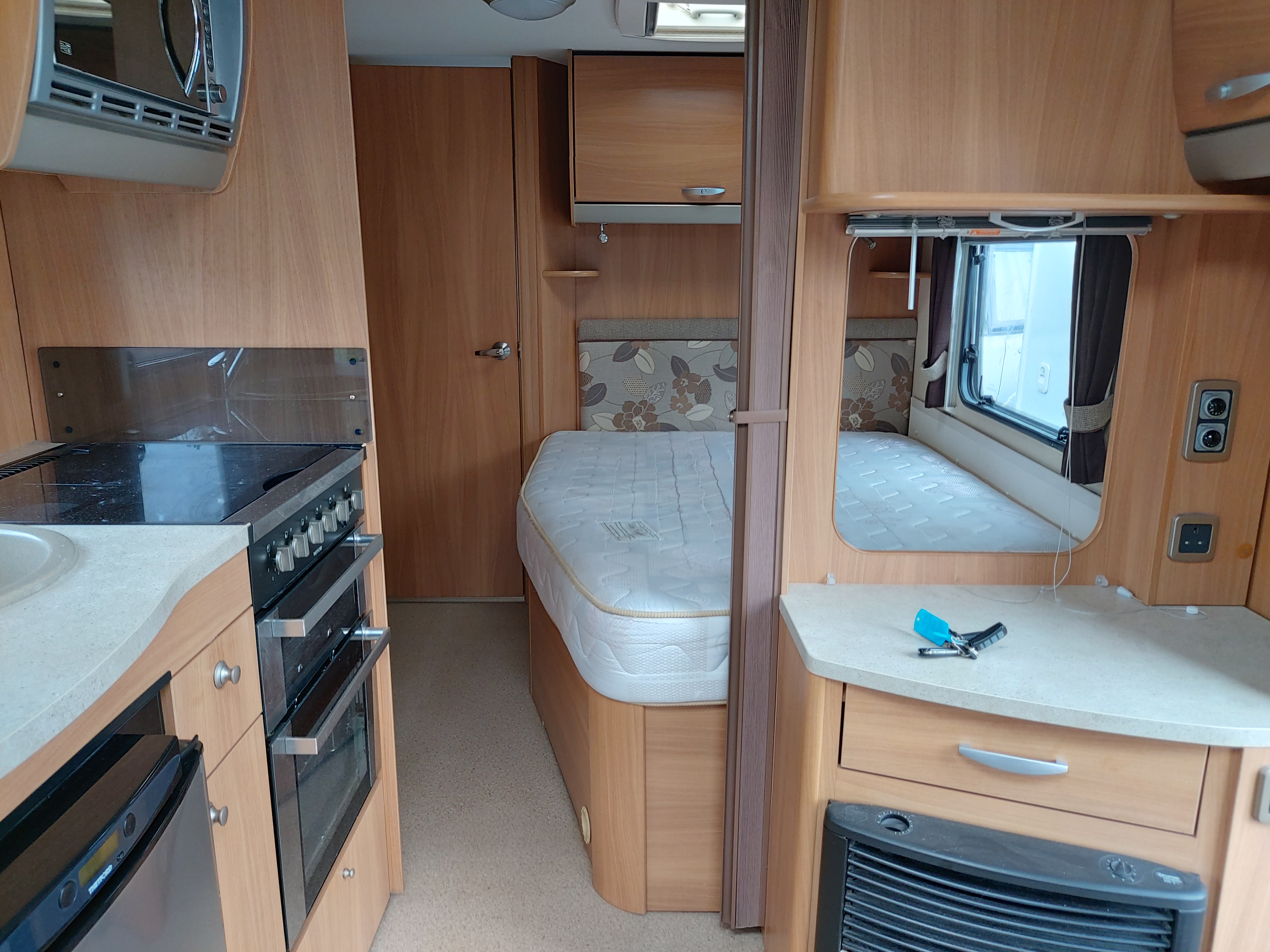 2011 Swift Freestyle 550 Fixed Bed End Washroom Caravan